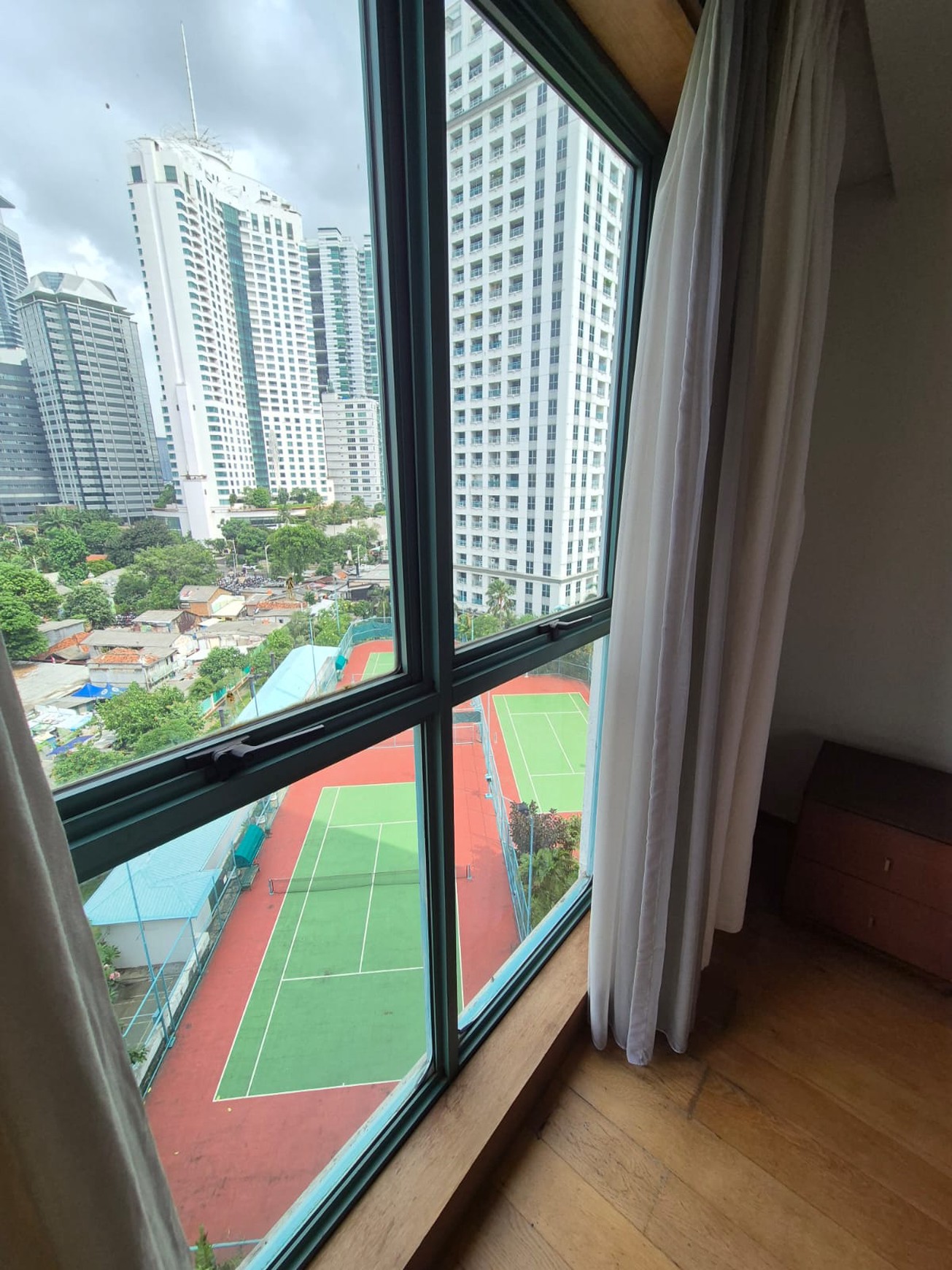 Disewakan Pavilion Apartemen 2BR terawat dan furnished di Jakarta Pusat sebelah Citiwalk
