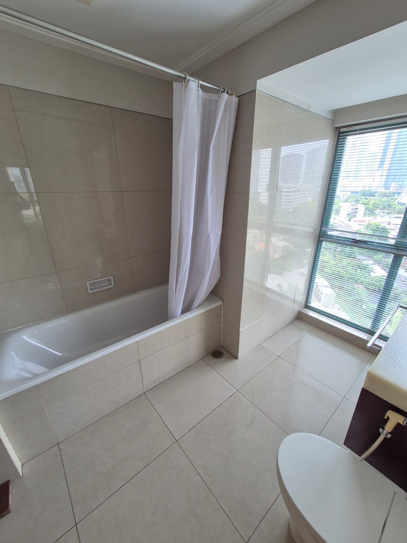 Disewakan Pavilion Apartemen 2BR terawat dan furnished di Jakarta Pusat sebelah Citiwalk