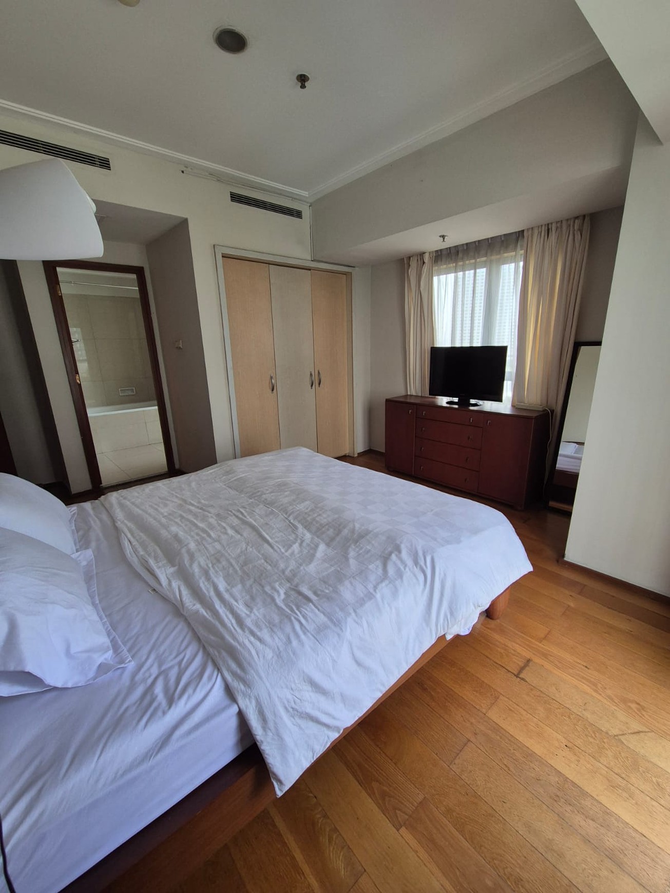 Disewakan Pavilion Apartemen 2BR terawat dan furnished di Jakarta Pusat sebelah Citiwalk