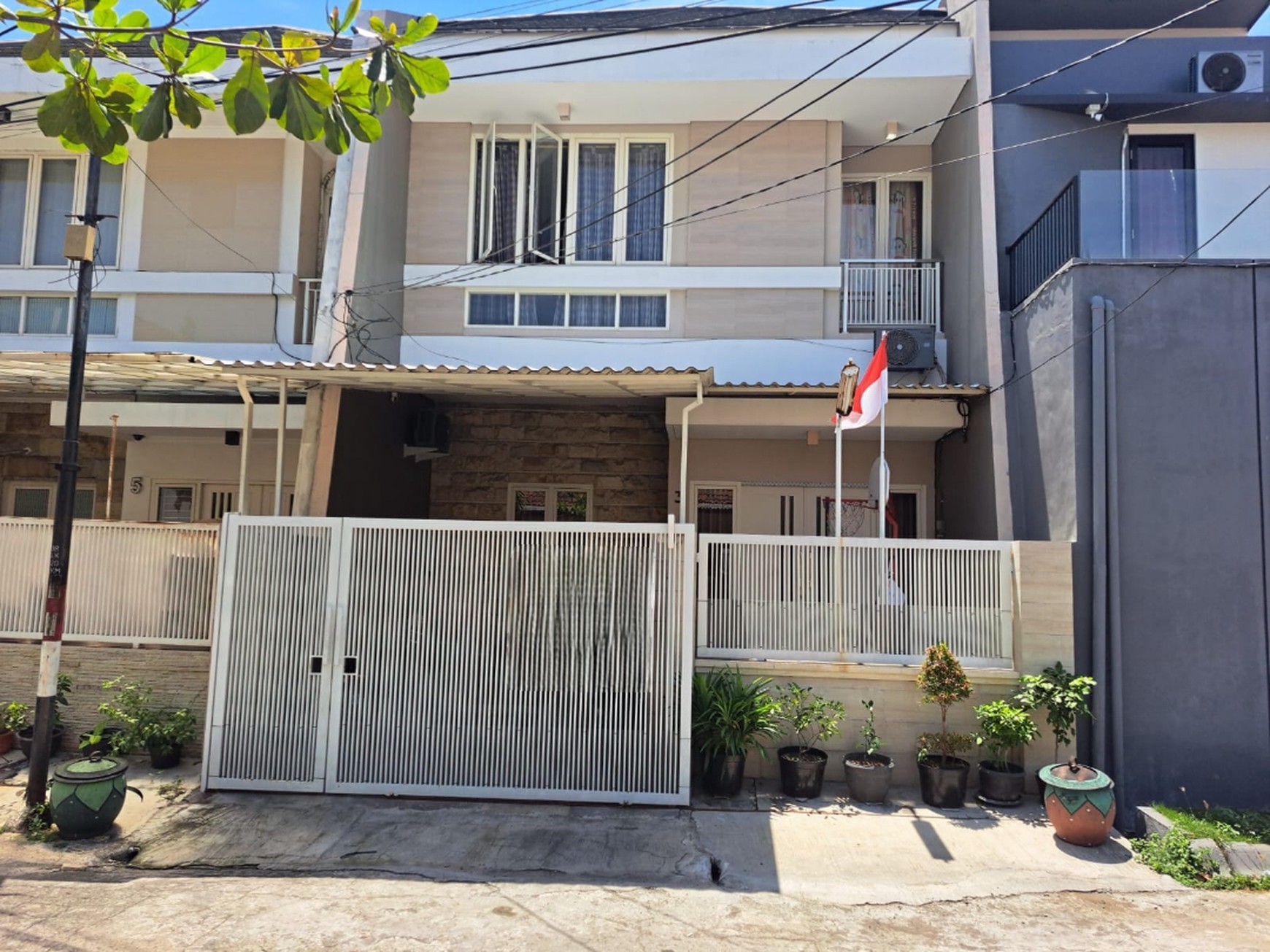 Dijual Rumah Babatan Pantai Surabaya Timur 