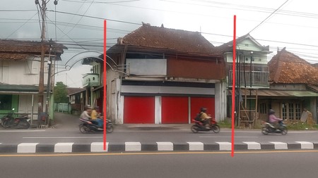 Ruko di Gulam Salam Muntian, Jalan Jogja-Magelang