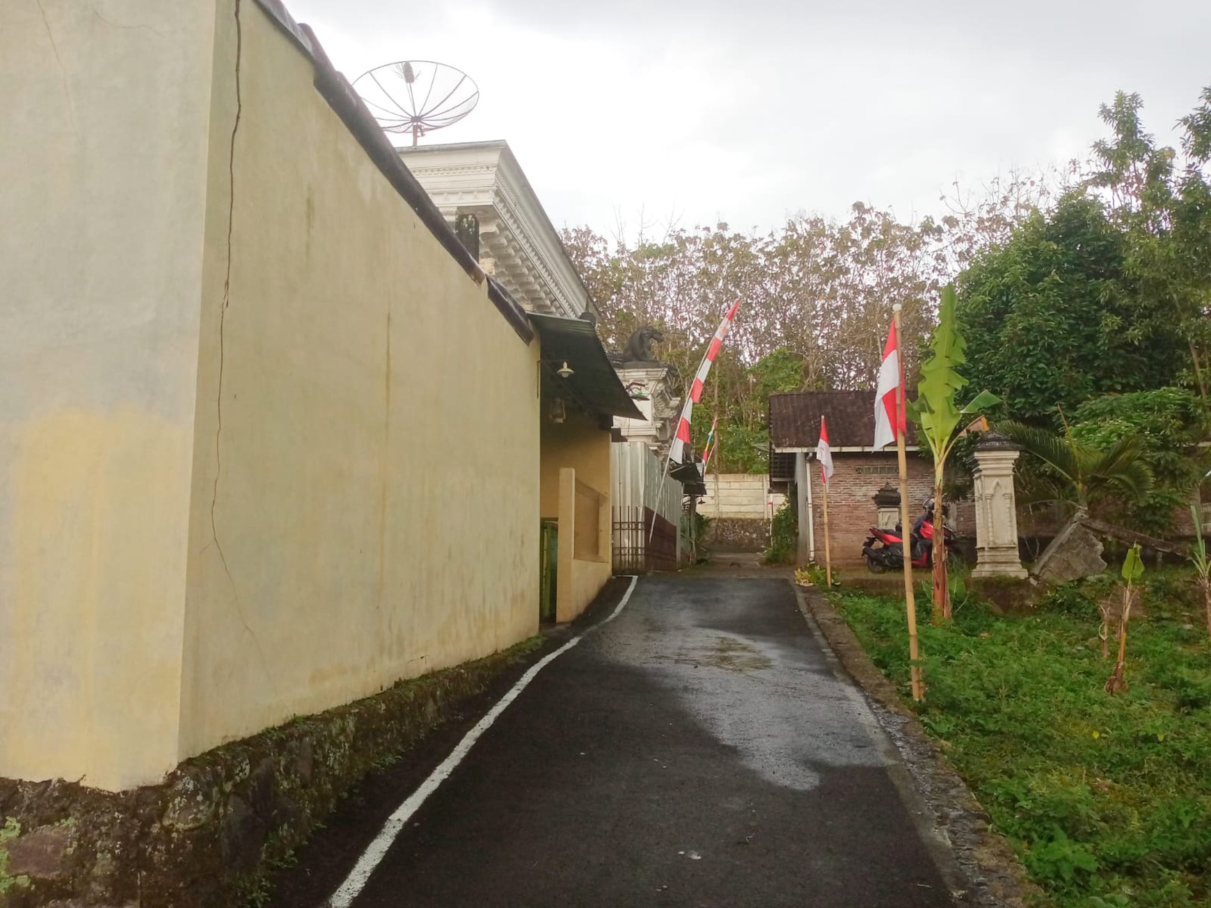 Rumah 211 Meter Pesegi Lokasi Tengah Kota Dekat Alun-Alun Magelang