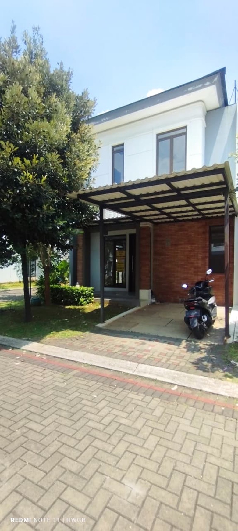 disewa rumahstrategis siap huni rapih terawat the mozia cluster avezza bsd city