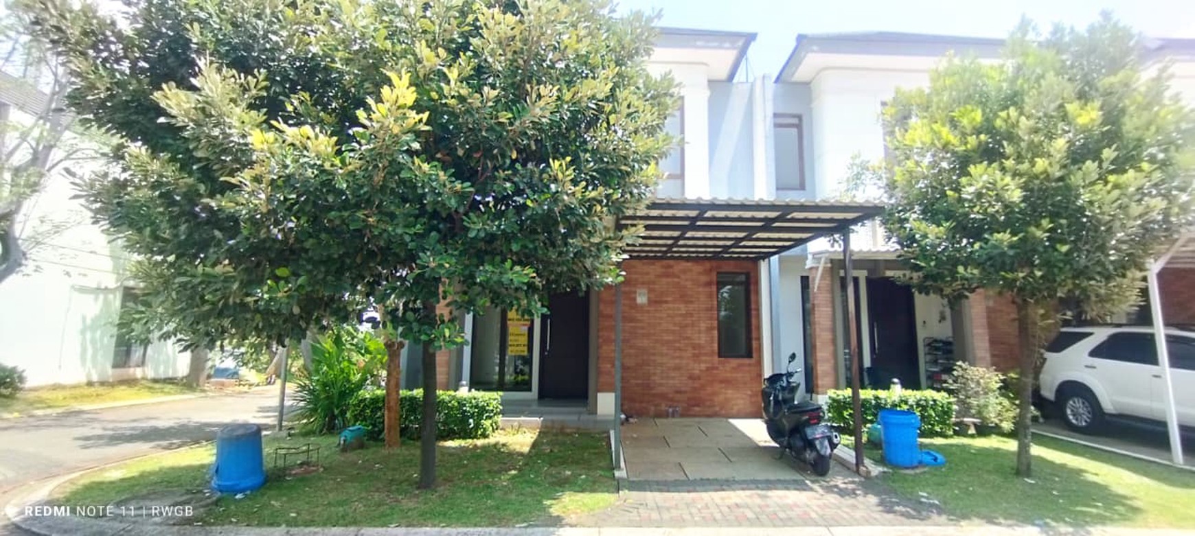 disewa rumahstrategis siap huni rapih terawat the mozia cluster avezza bsd city