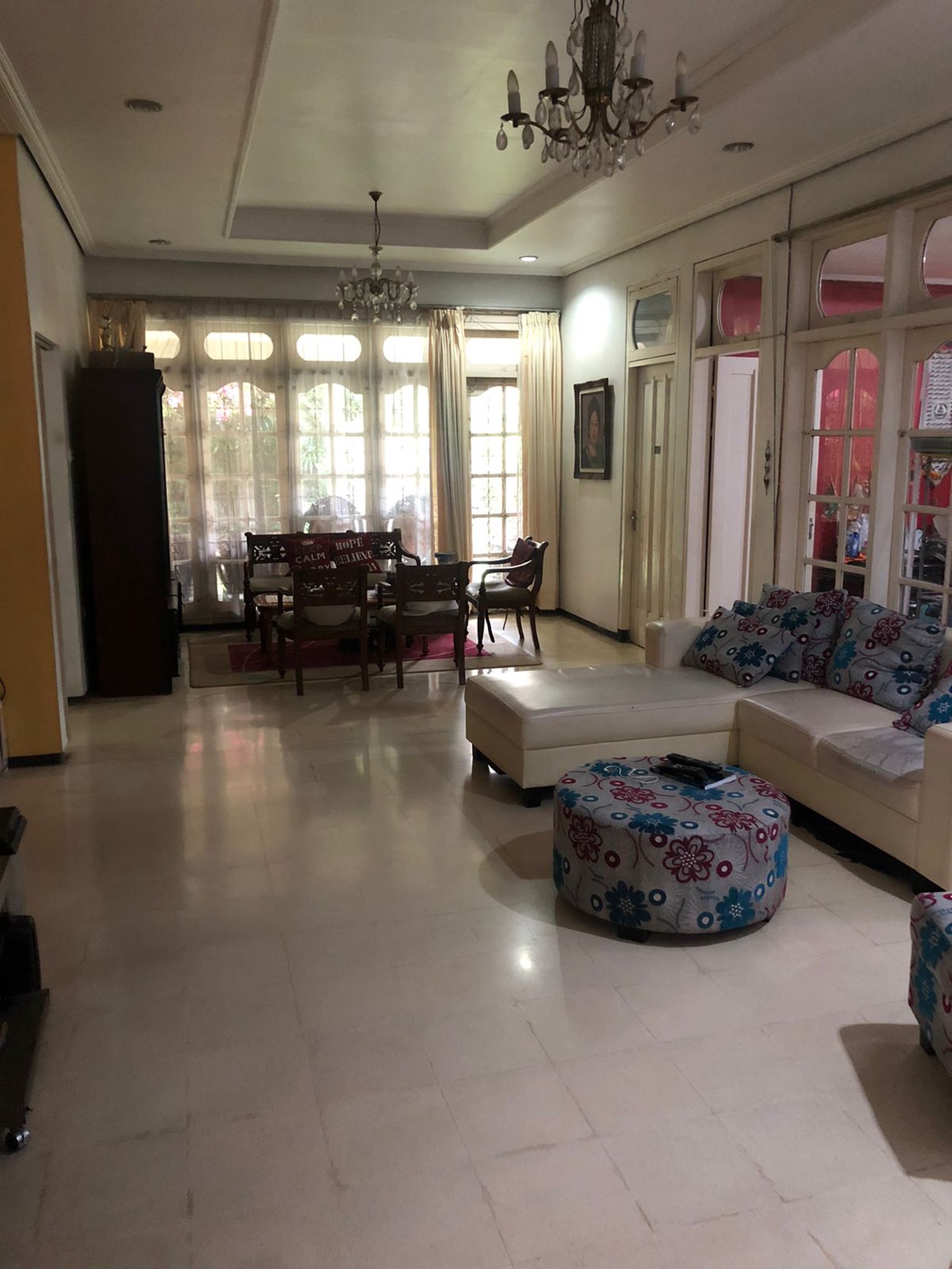 Rumah di daerah Gandaria Kebayoran baru