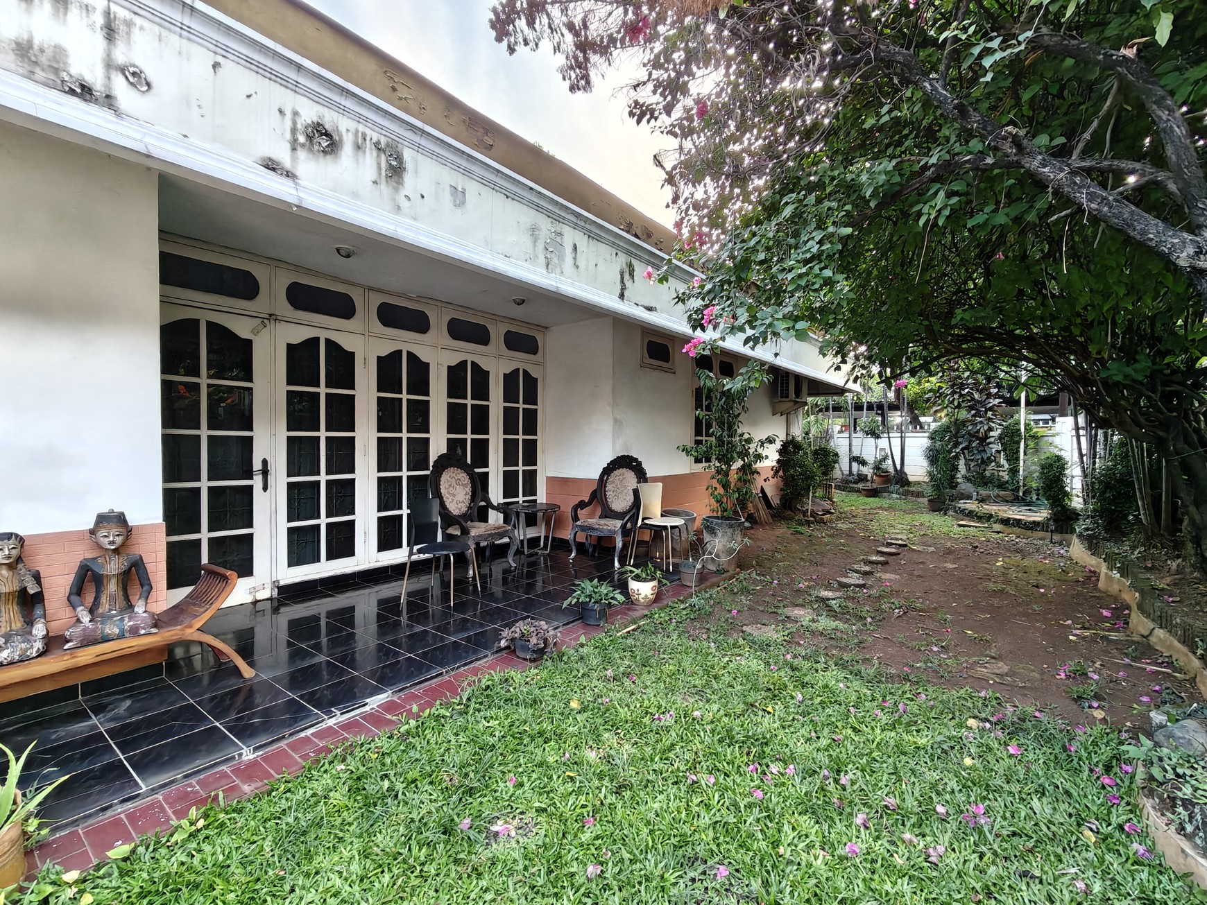 Rumah di daerah Gandaria Kebayoran baru