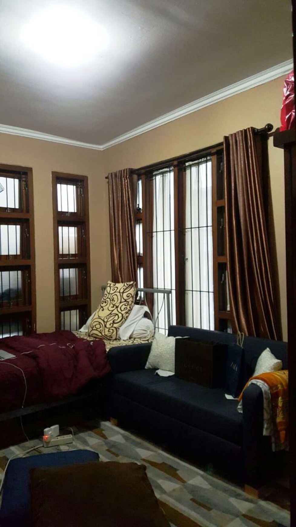 Rumah Hook Siap Huni dan Bagus Di Puyuh Bintaro Jaya