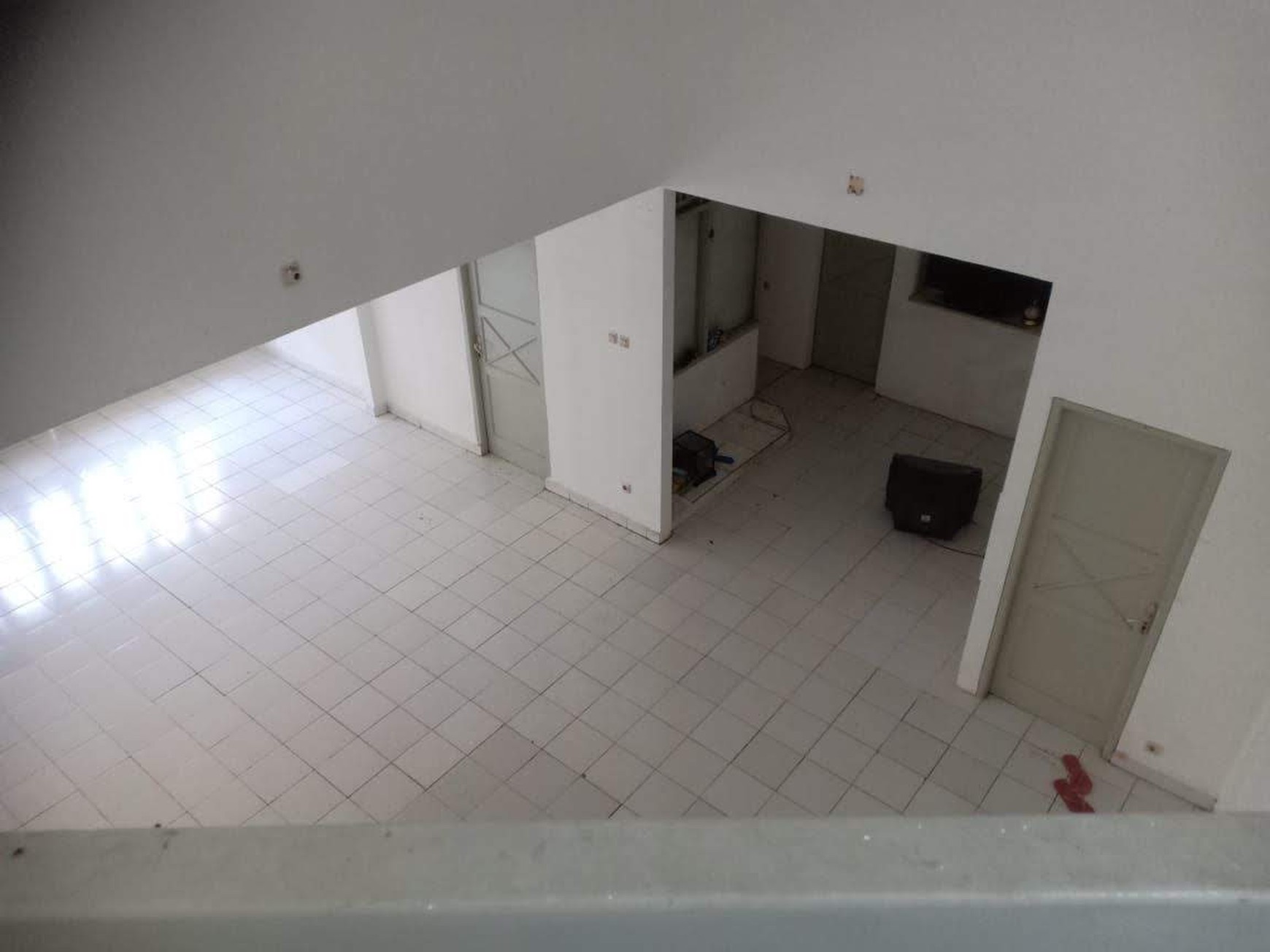 Rumah Dengan Lokasi Strategis dan Lingkungan Asri @Cimandiri 5, Bintaro.