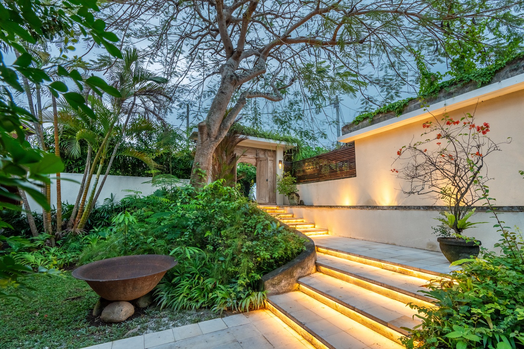 Rent yearly - Your dream property in the heart of Pererenan, one of the very last plots of land left