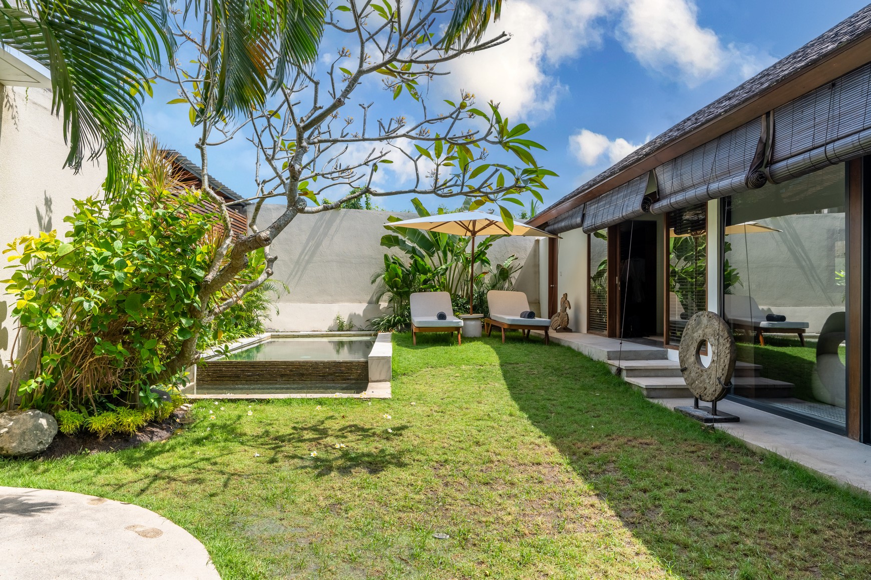 Rent yearly - Your dream property in the heart of Pererenan, one of the very last plots of land left