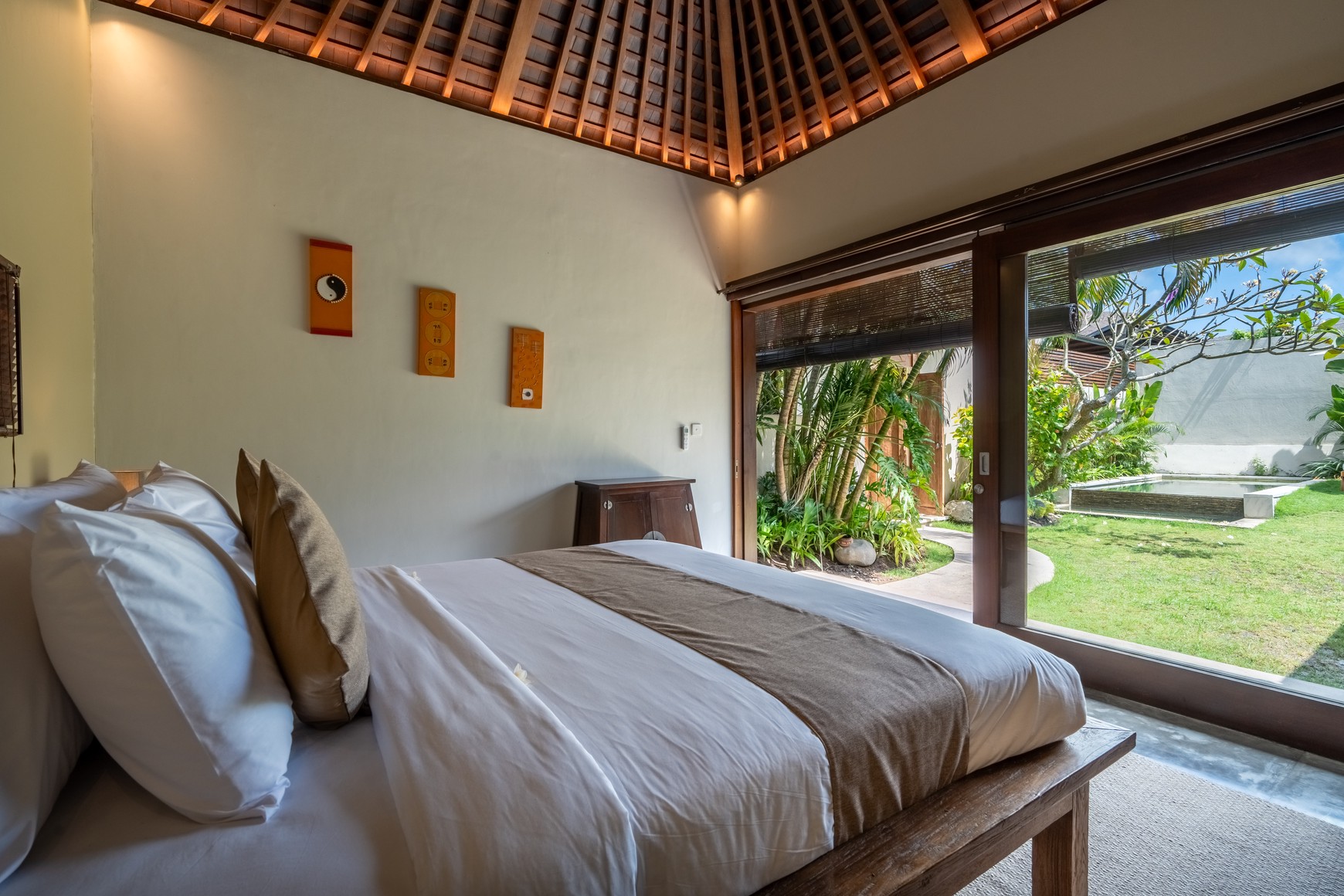 Rent yearly - Your dream property in the heart of Pererenan, one of the very last plots of land left