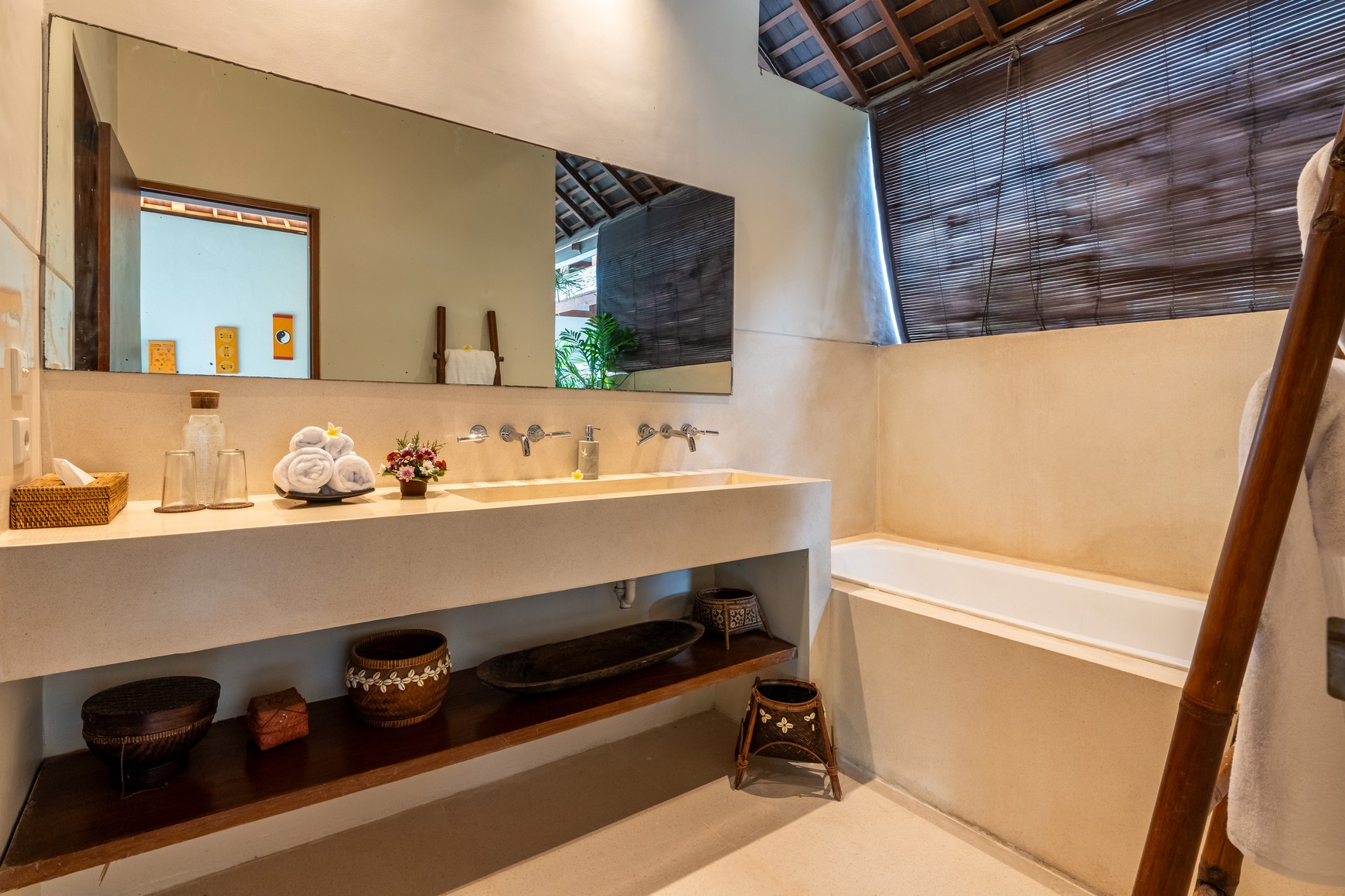 Rent yearly - Your dream property in the heart of Pererenan, one of the very last plots of land left
