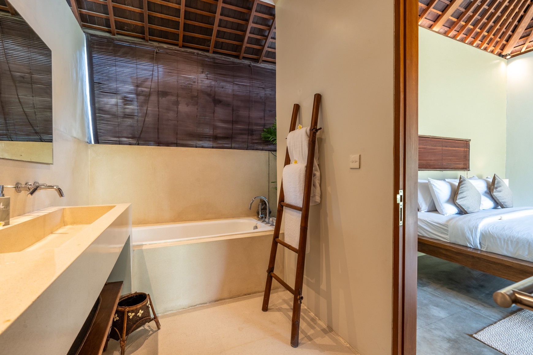 Rent yearly - Your dream property in the heart of Pererenan, one of the very last plots of land left