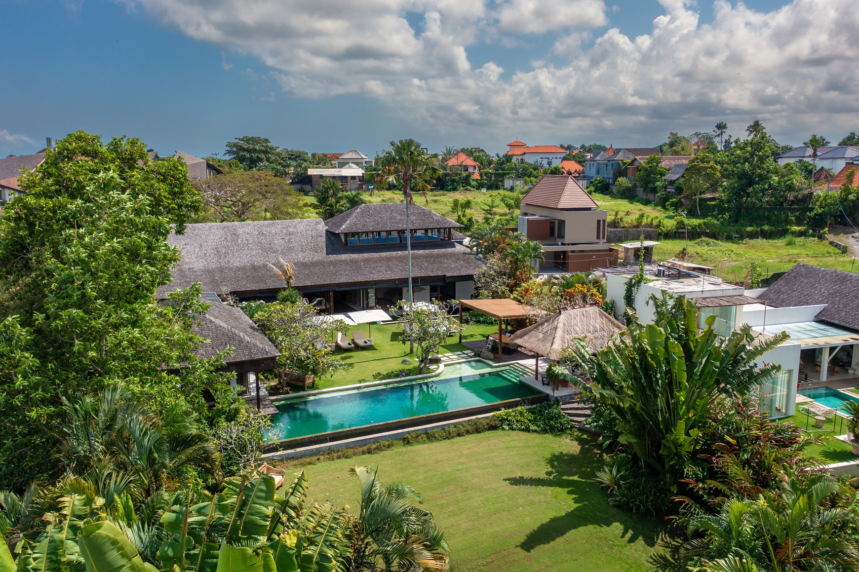 Rent yearly - Your dream property in the heart of Pererenan, one of the very last plots of land left