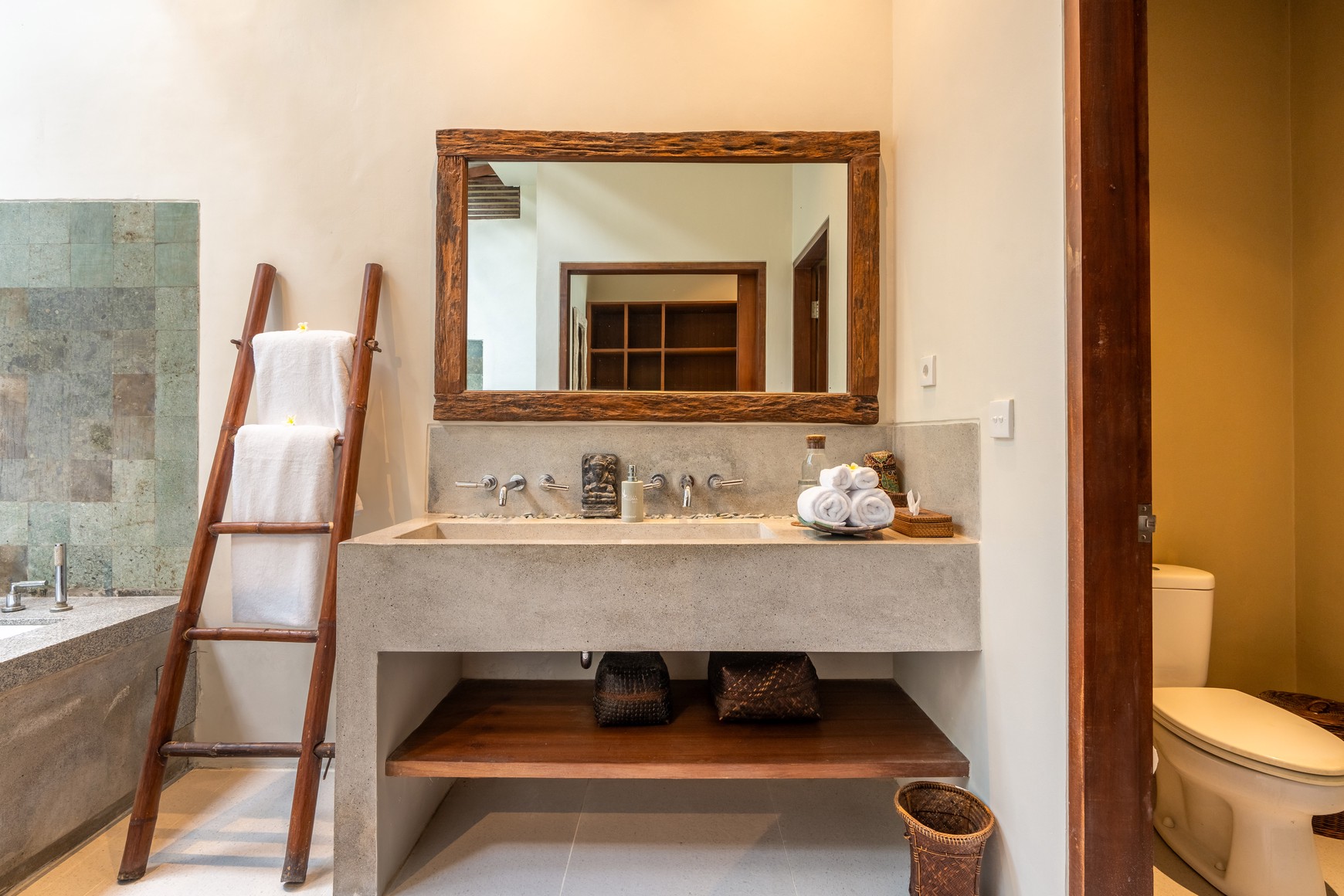 Rental yearly - Your dream property in the heart of Pererenan, one of the very last plots of land left