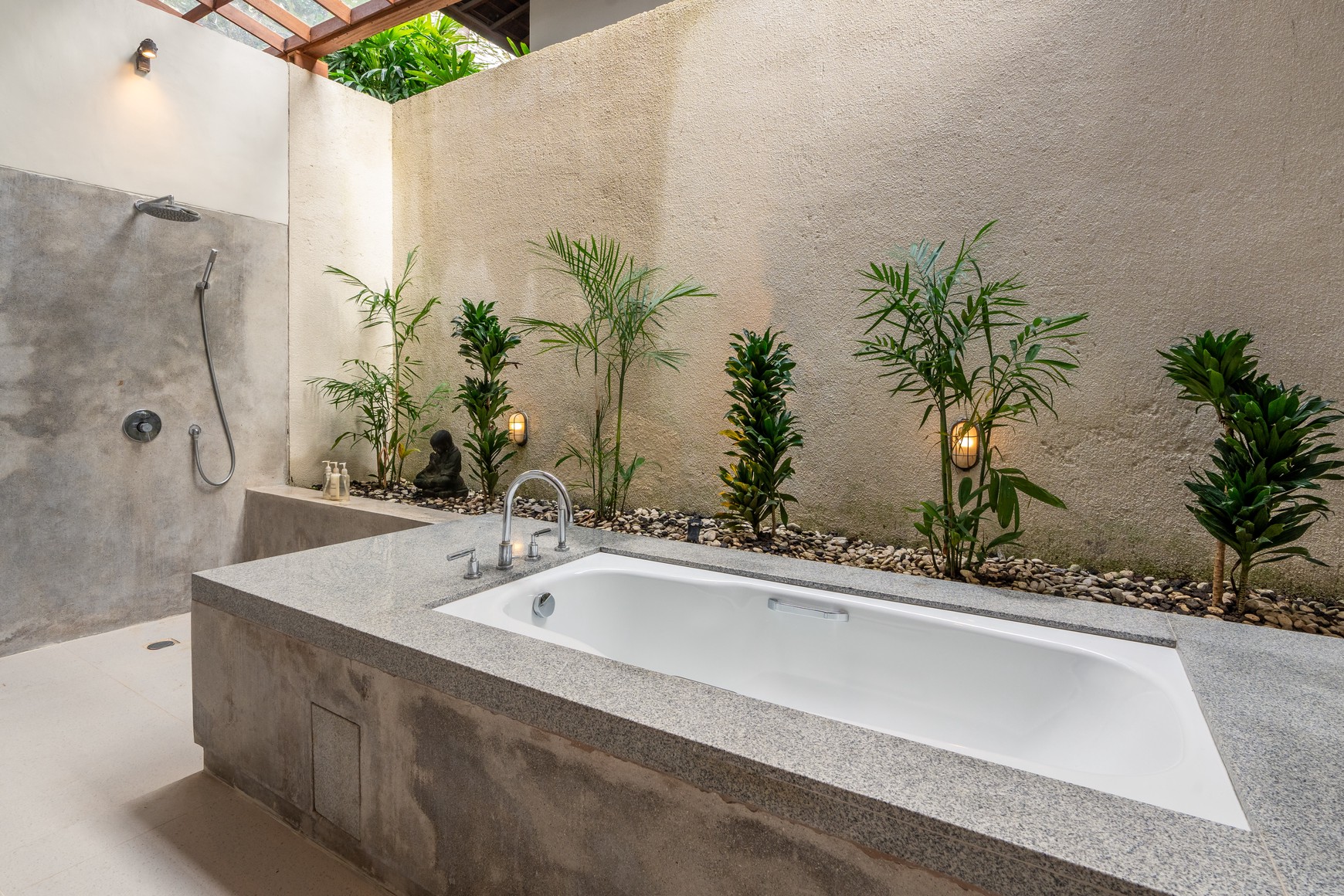 Rental yearly - Your dream property in the heart of Pererenan, one of the very last plots of land left