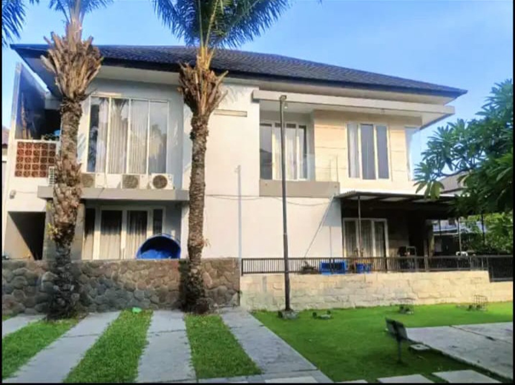 Dijual Rumah Prambanan Residence Hook Plus Private Pool + Full Furnished Dekat Citraland, Wbm, Pakuwon Mall