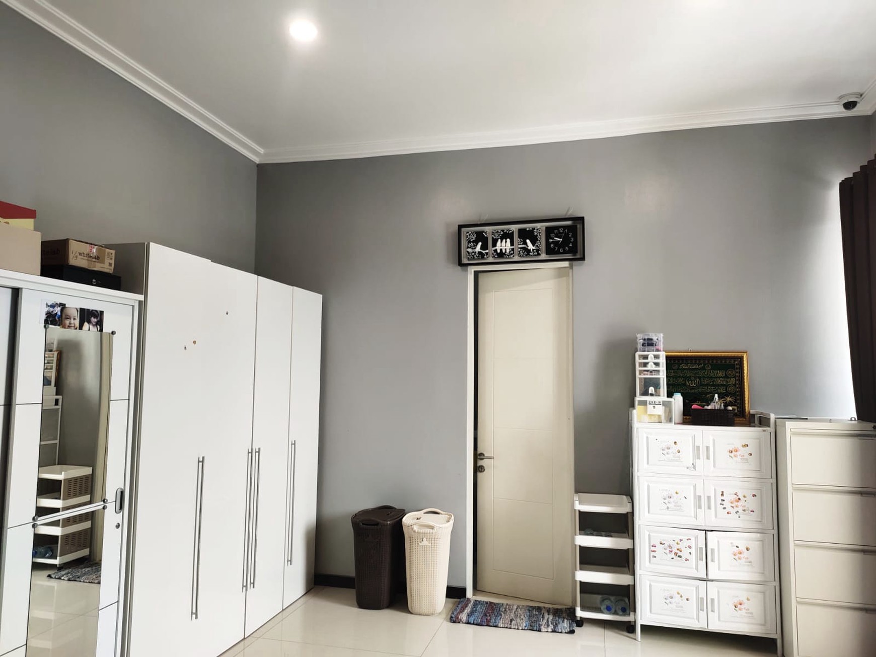 Dijual Rumah Prambanan Residence Hook Plus Private Pool + Full Furnished Dekat Citraland, Wbm, Pakuwon Mall