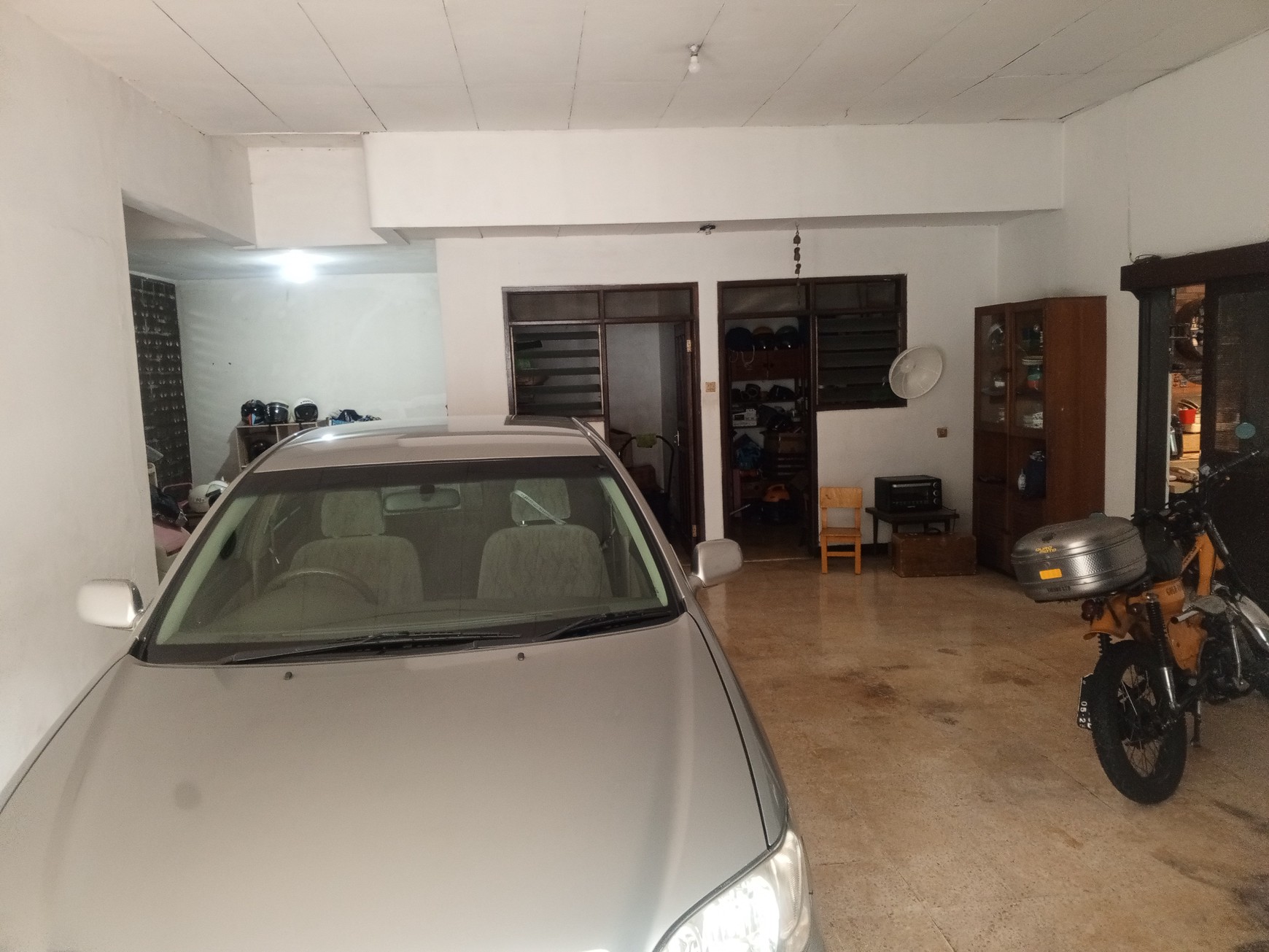 Rumah Bagus Di Jl Kesehatan, Bintaro Jakarta Selatan