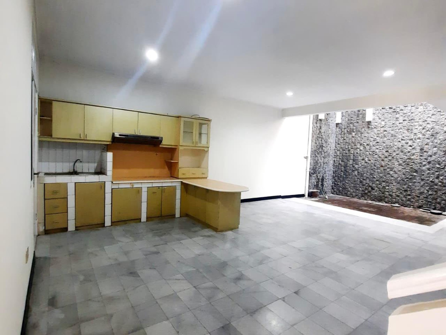 DIJUAL RUMAH MURAH SIAP HUNI DI BONA INDAH LEBAK BULUS
