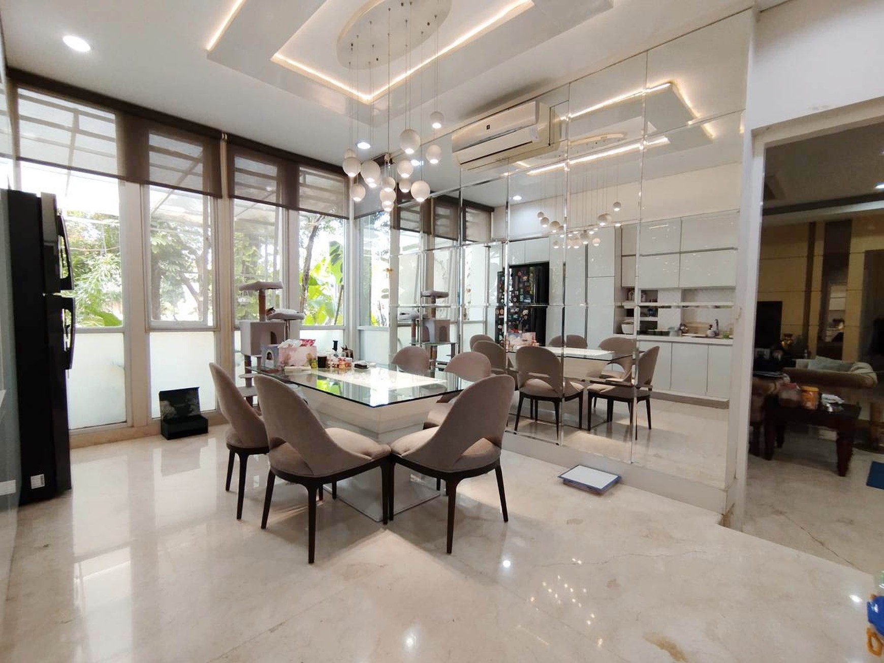 Rumah Grand Orchard Ebony, Kelapa Gading