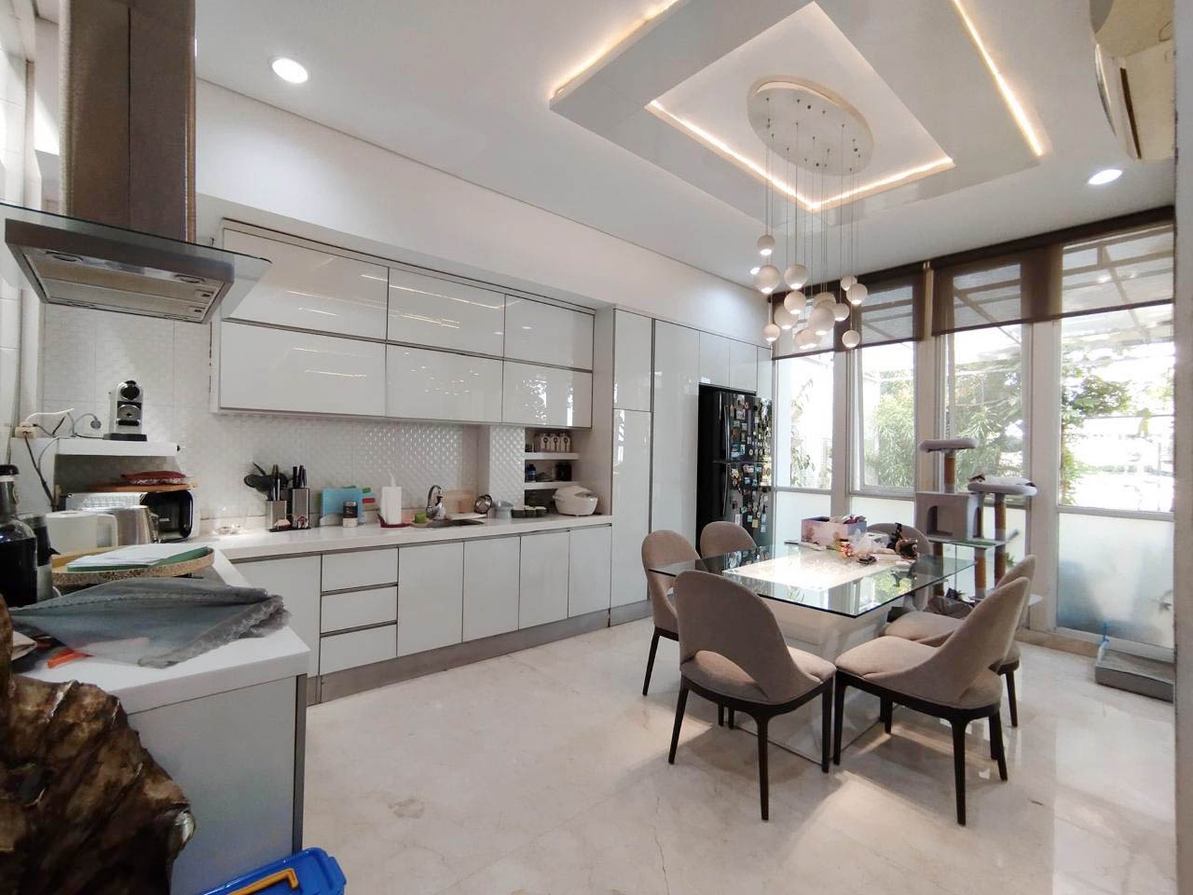 Rumah Grand Orchard Ebony, Kelapa Gading