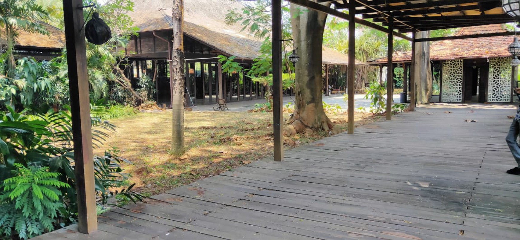 Kavling ada bangunan rumah Jl Jeruk Purut Buntu, Cilandak