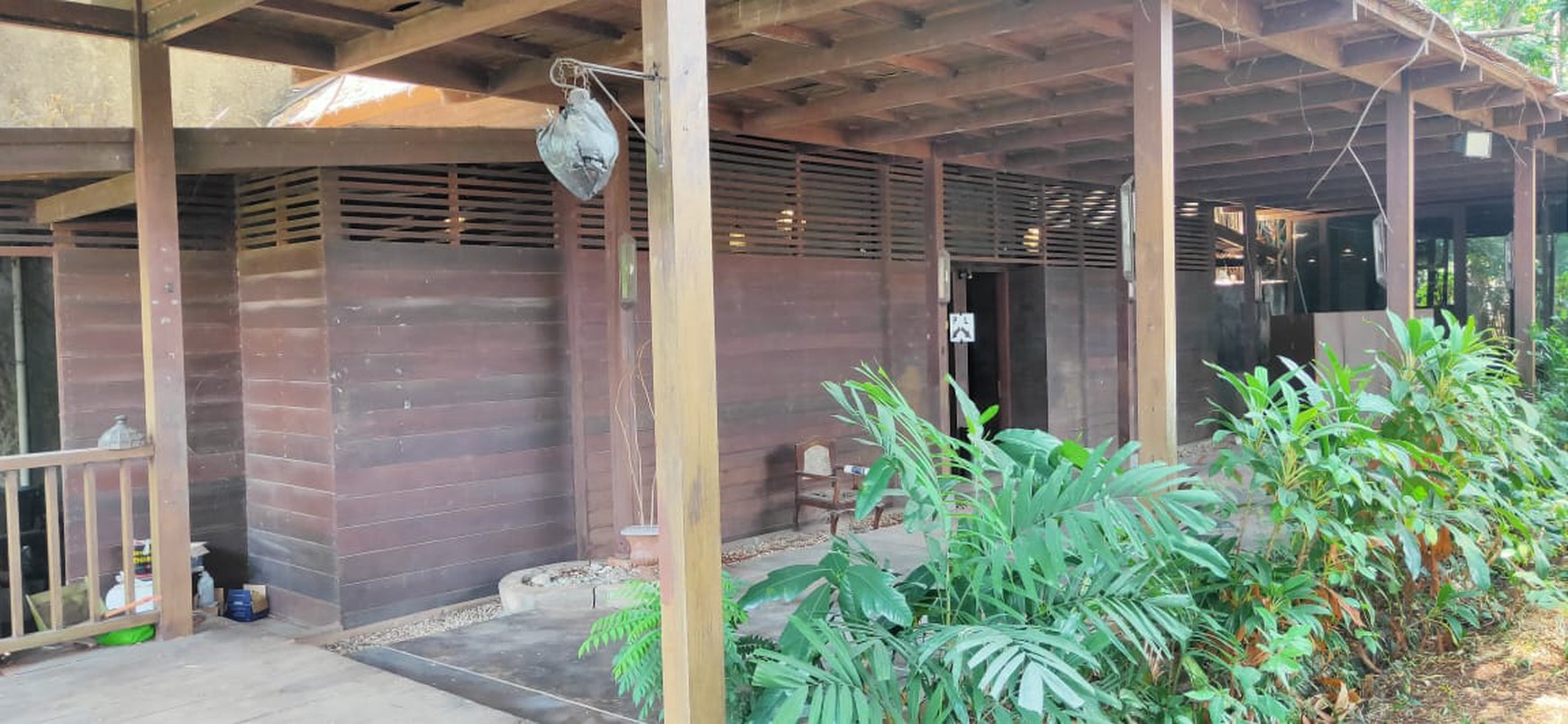 Kavling ada bangunan rumah Jl Jeruk Purut Buntu, Cilandak