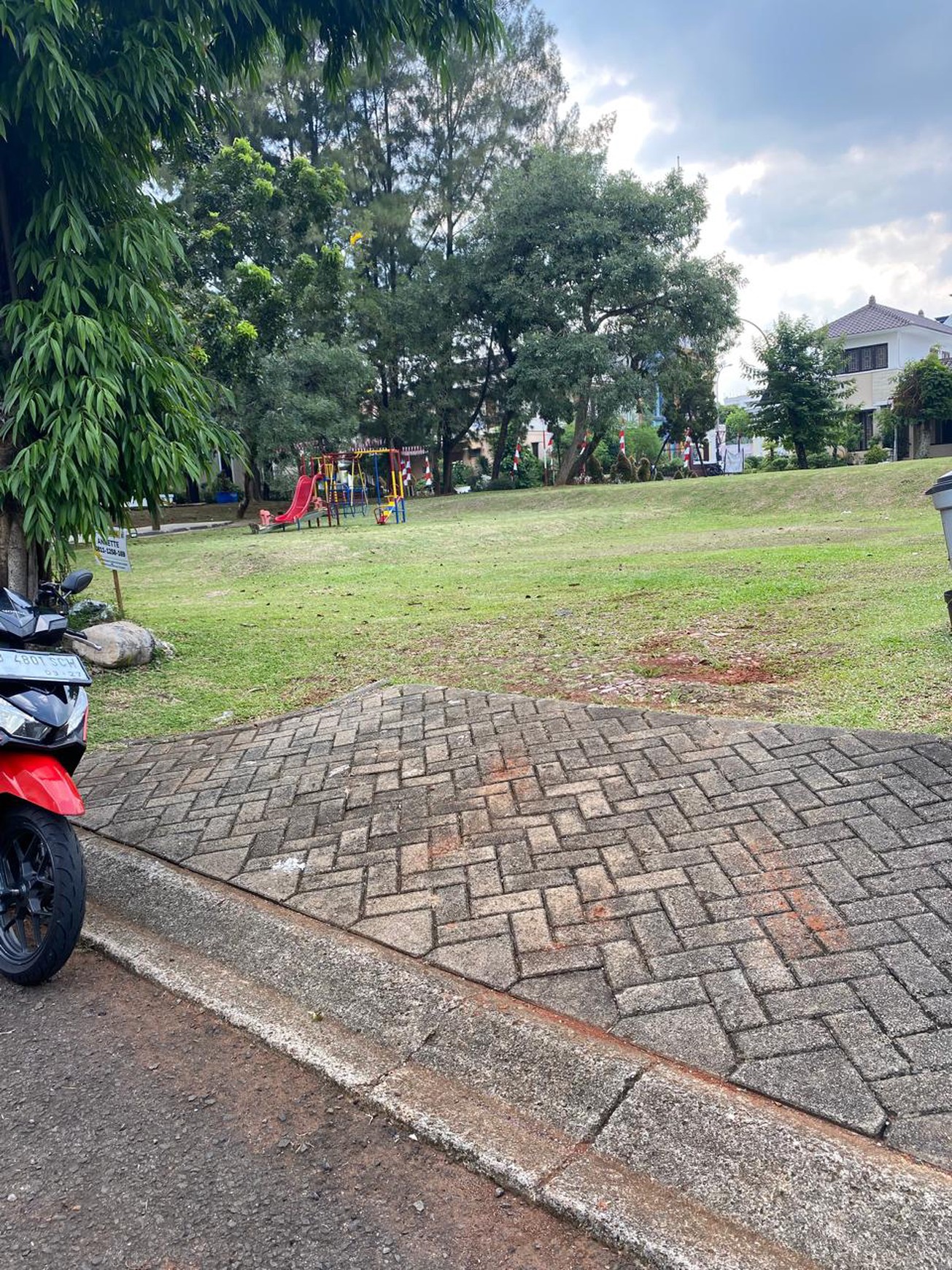 Kavling siap bangun, dalam Cluster di BSD