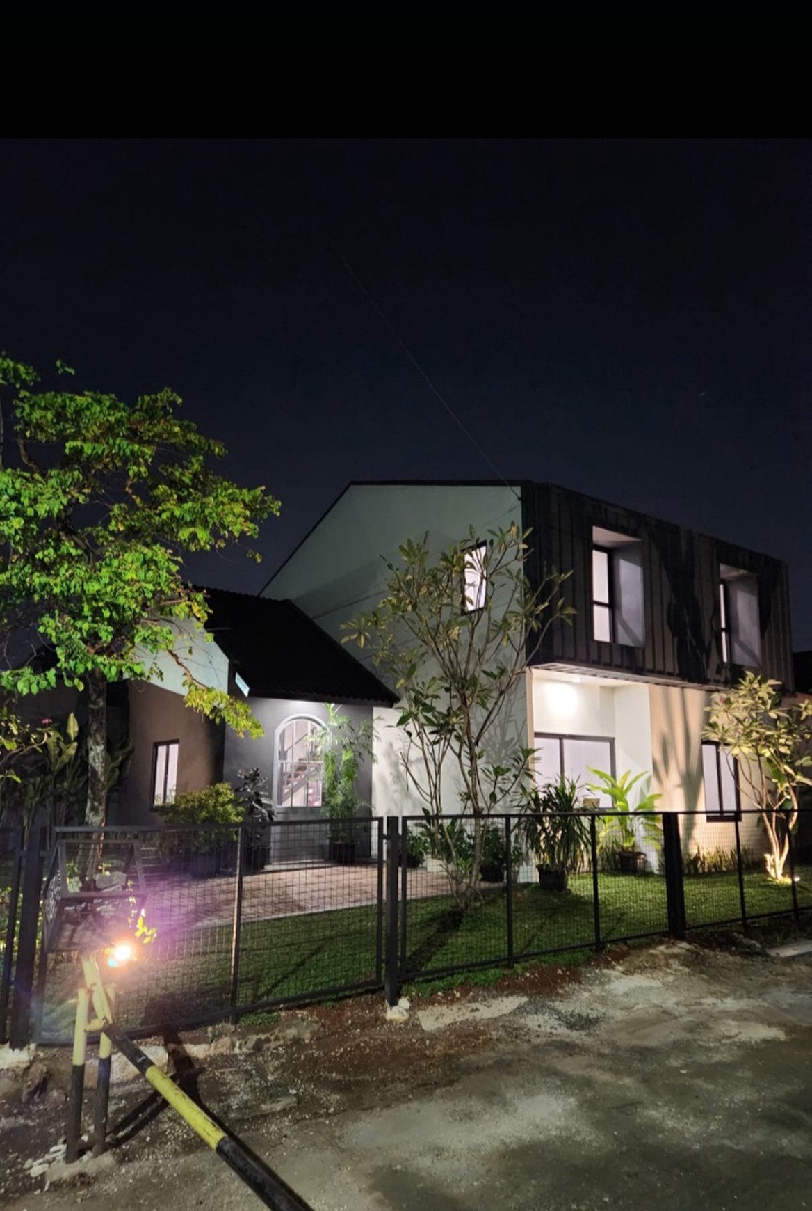 Rumah Cantik, Asri dan Nyaman, dalam Cluster Kemanan 24 Jam di Ciater 