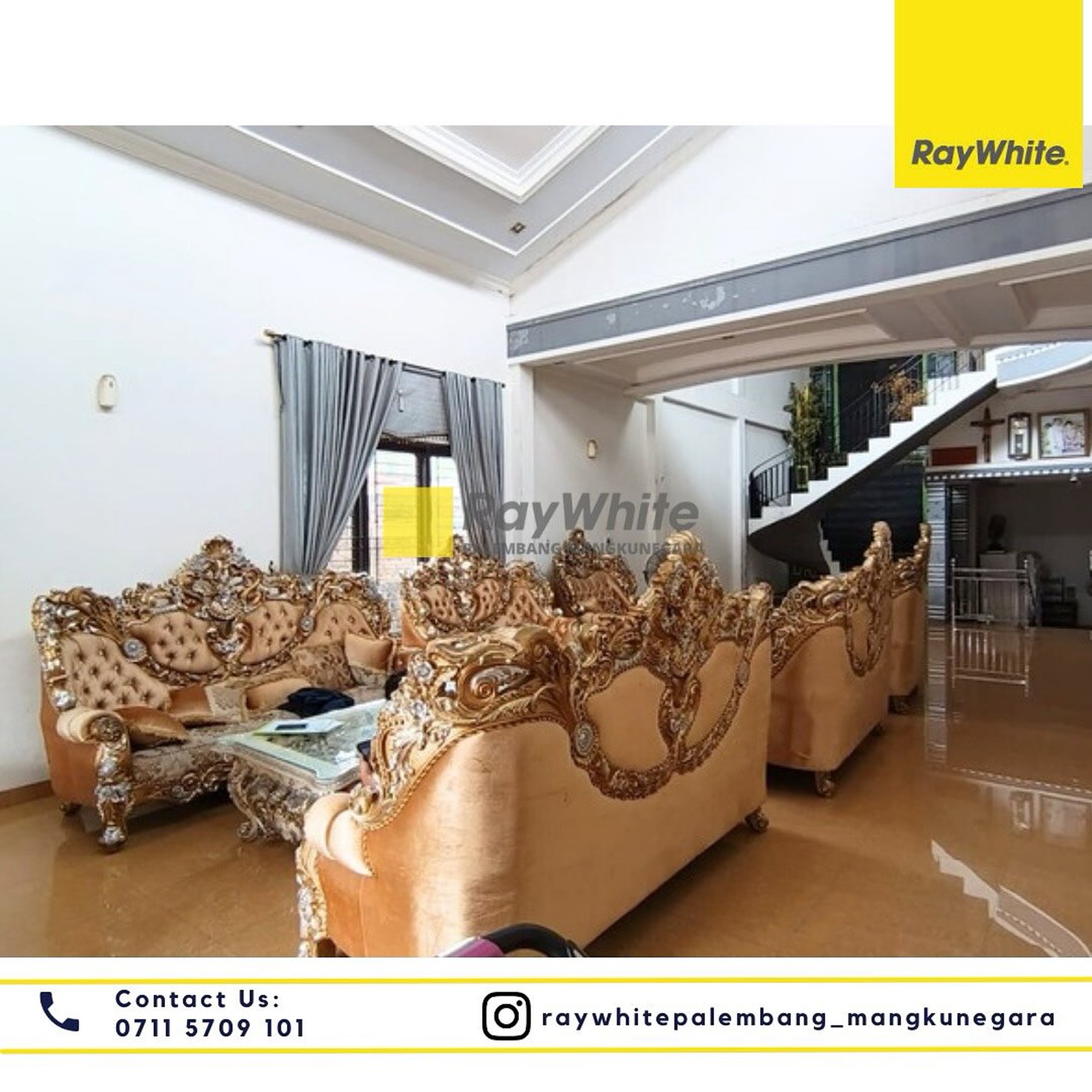 DIJUAL RUMAH FULL FURNISHER 2 LANTAI LOKASI STRATEGIS