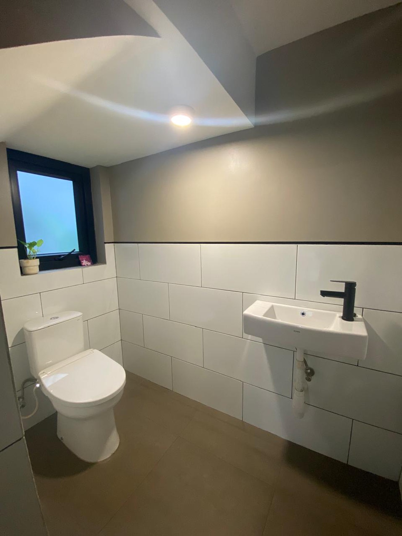 Rumah Bagus, Brand New, Cantik Siap huni di BSD