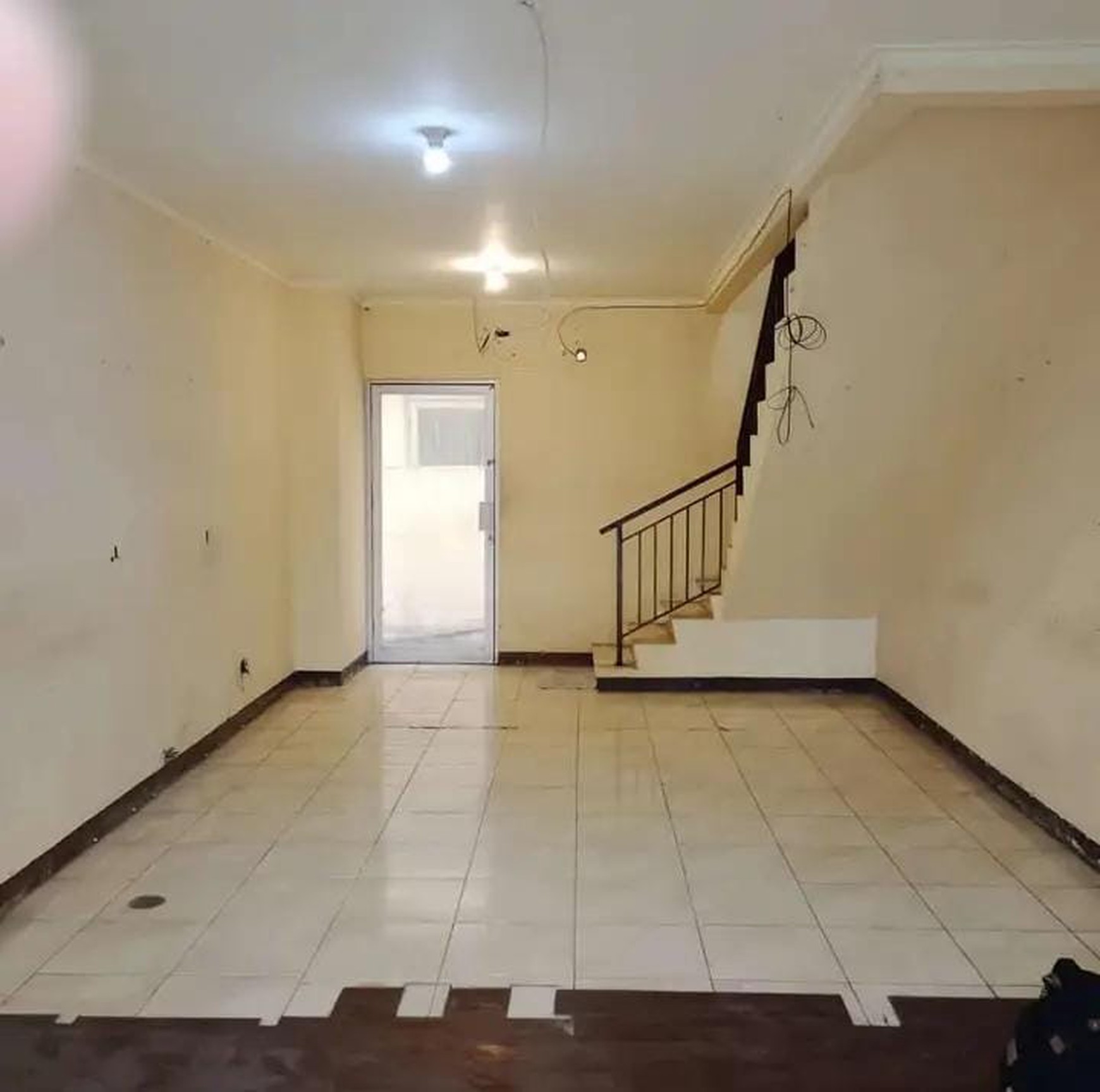 Ruko Komersial Sentra Niaga Square Jababeka, Lokasi Premium Kawasan Bisnis