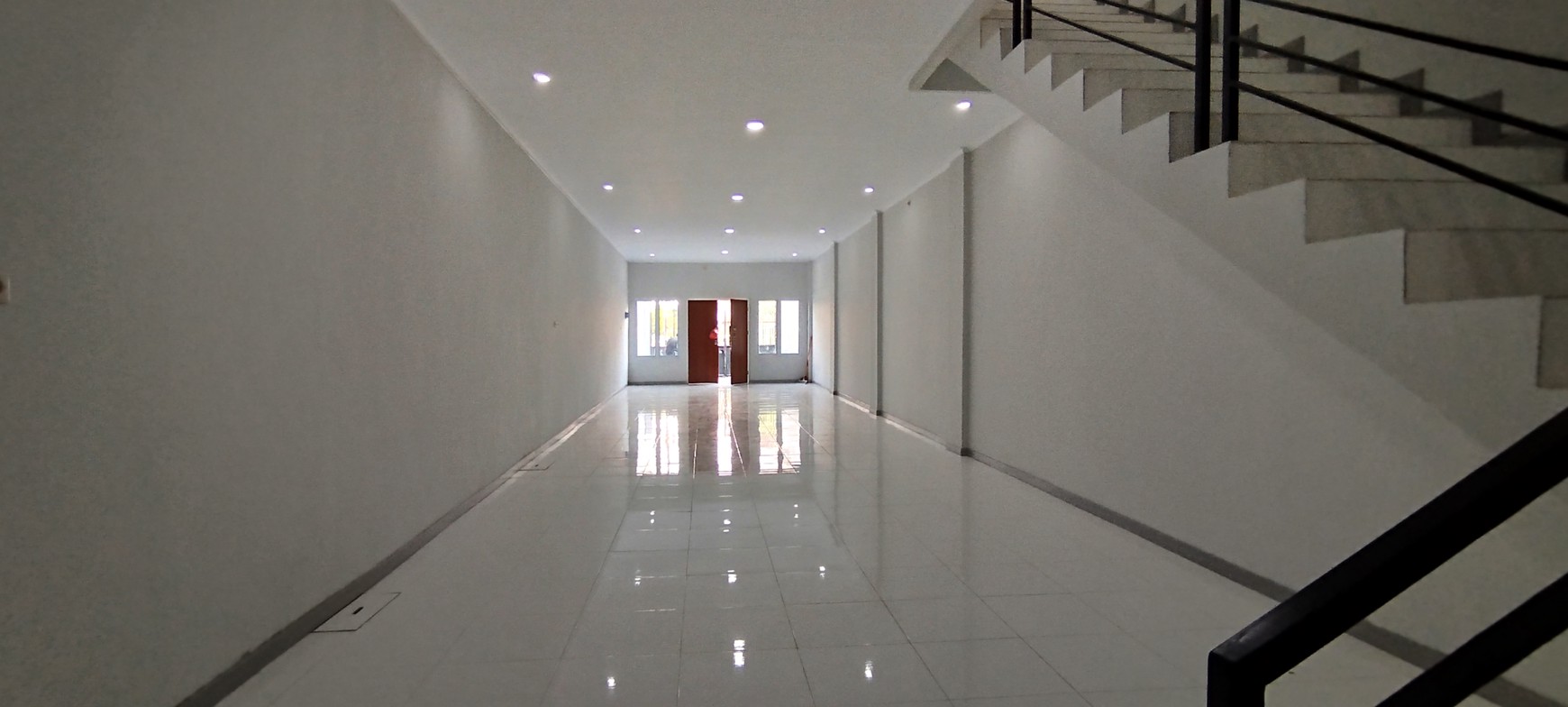 Jual ruko baru jadi (Mei 2025) 3 lt di Kran Ry Gunung Sahari Kemayoran