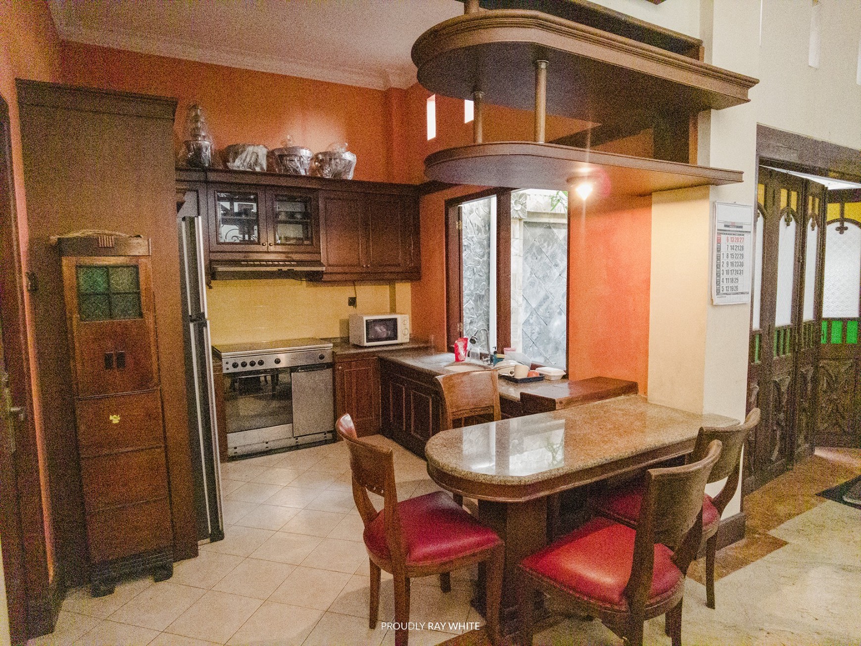 Rumah Mewah 1050 Meter Persegi Diarea Babarsari Caturtunggal, Depok, Sleman.
