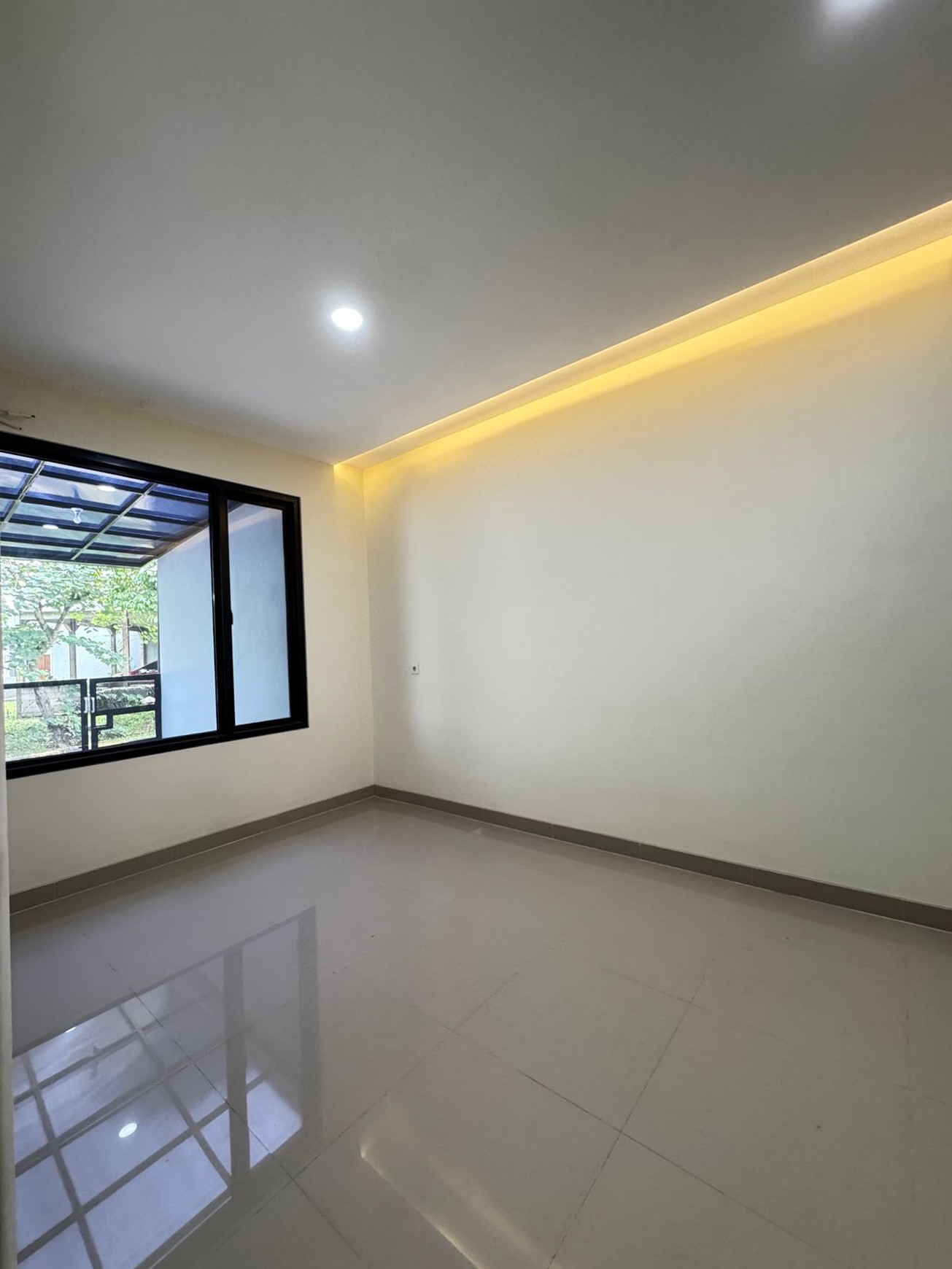 Rumah Kencana Loka, Bsd City