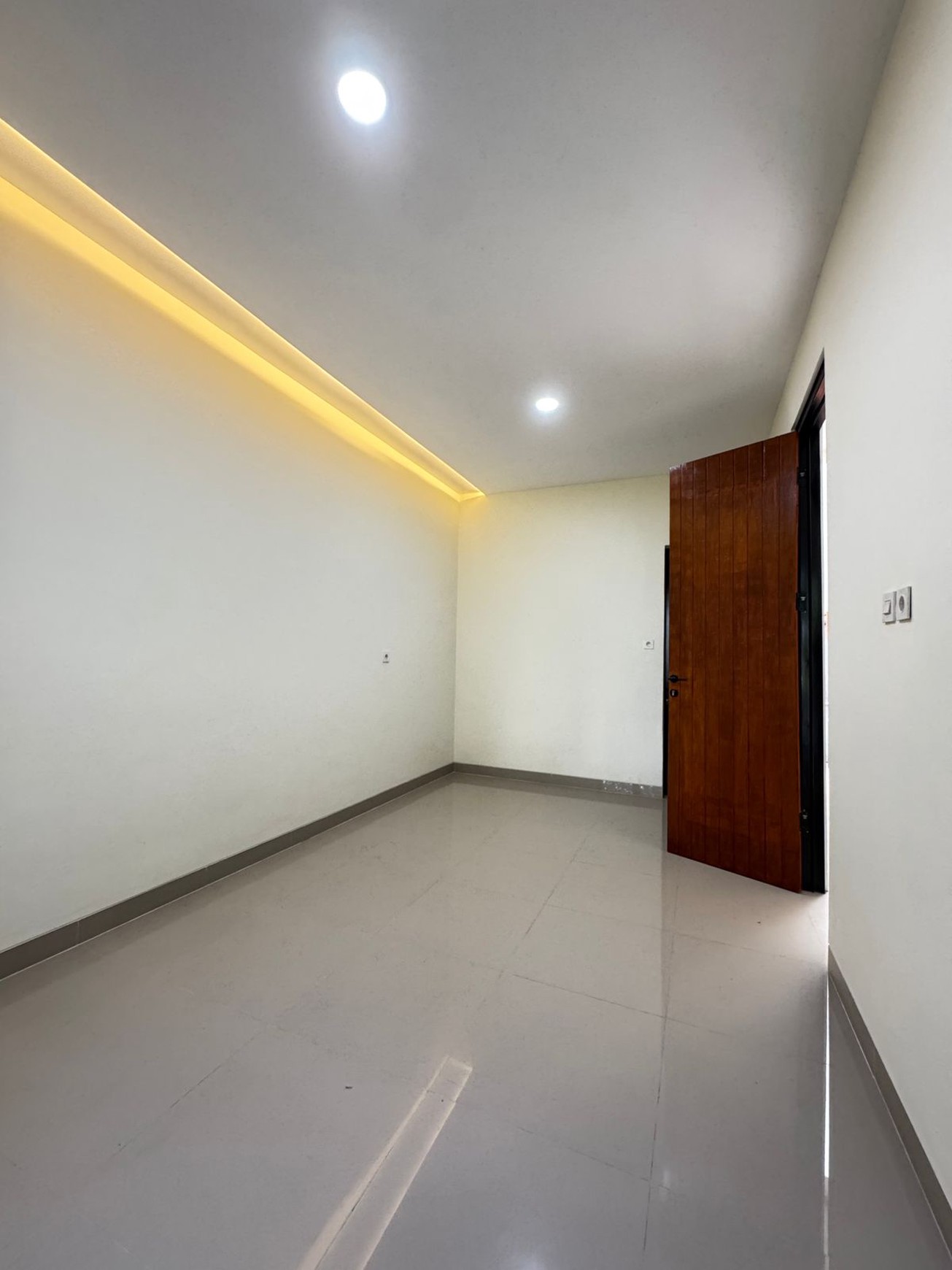 Rumah Kencana Loka, Bsd City