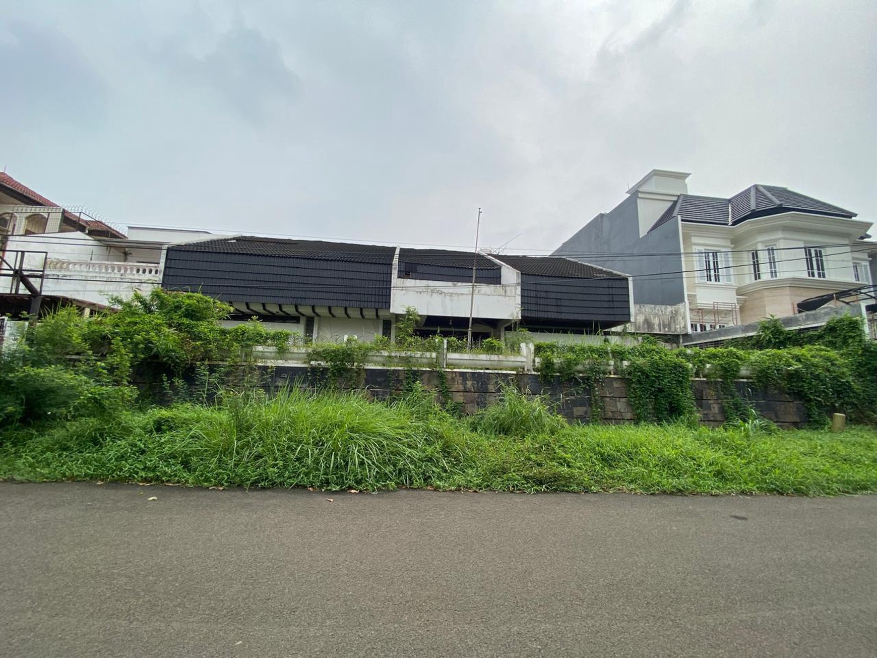 Pondok indah kencana luas 866 rumah harga hitung tanah