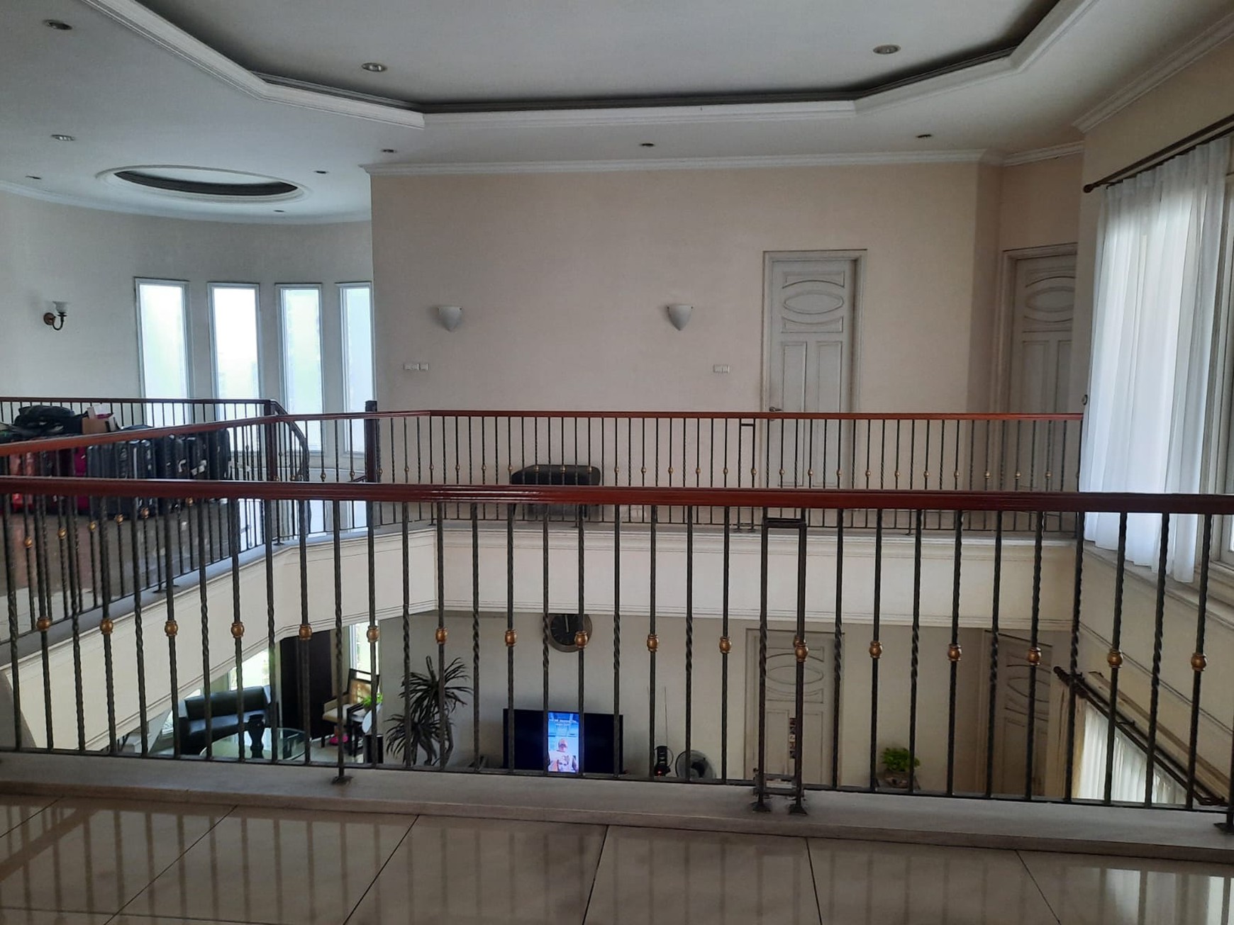 Rumah Mewah di Pondok Indah, Akses Dekat Cilandak Kebayoran Baru 