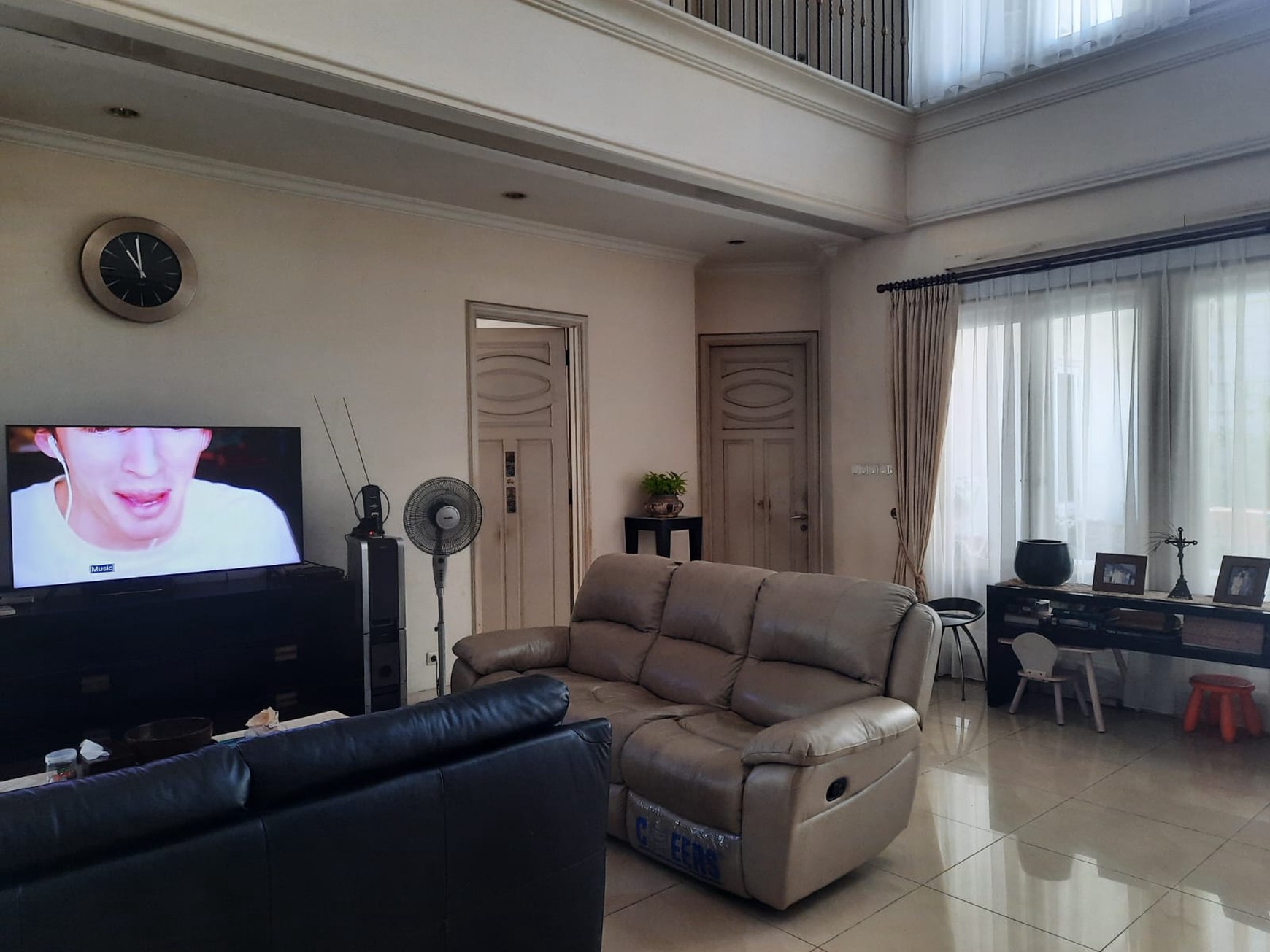 Rumah Mewah di Pondok Indah, Akses Dekat Cilandak Kebayoran Baru 