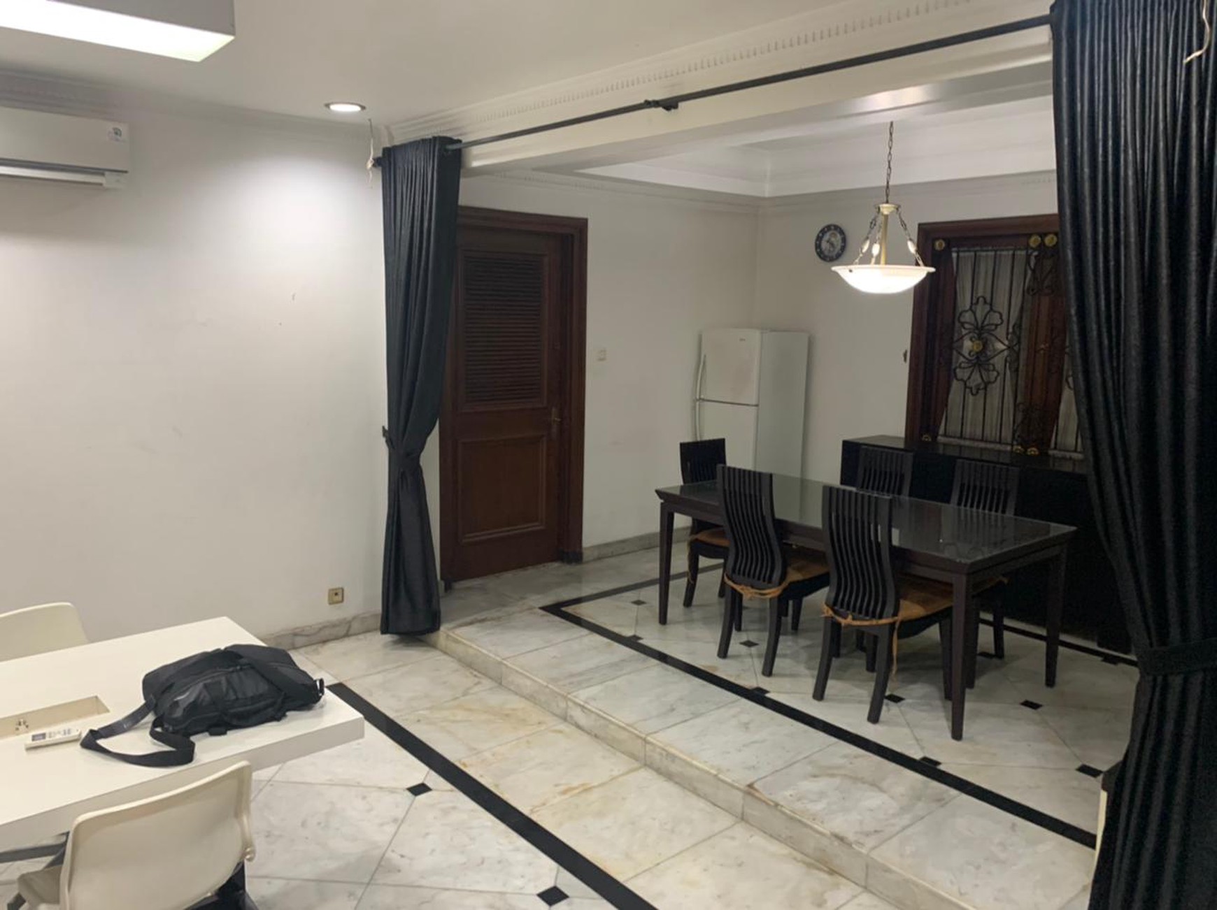 Rumah di jalan Anyer, Menteng, Jakarta pusat