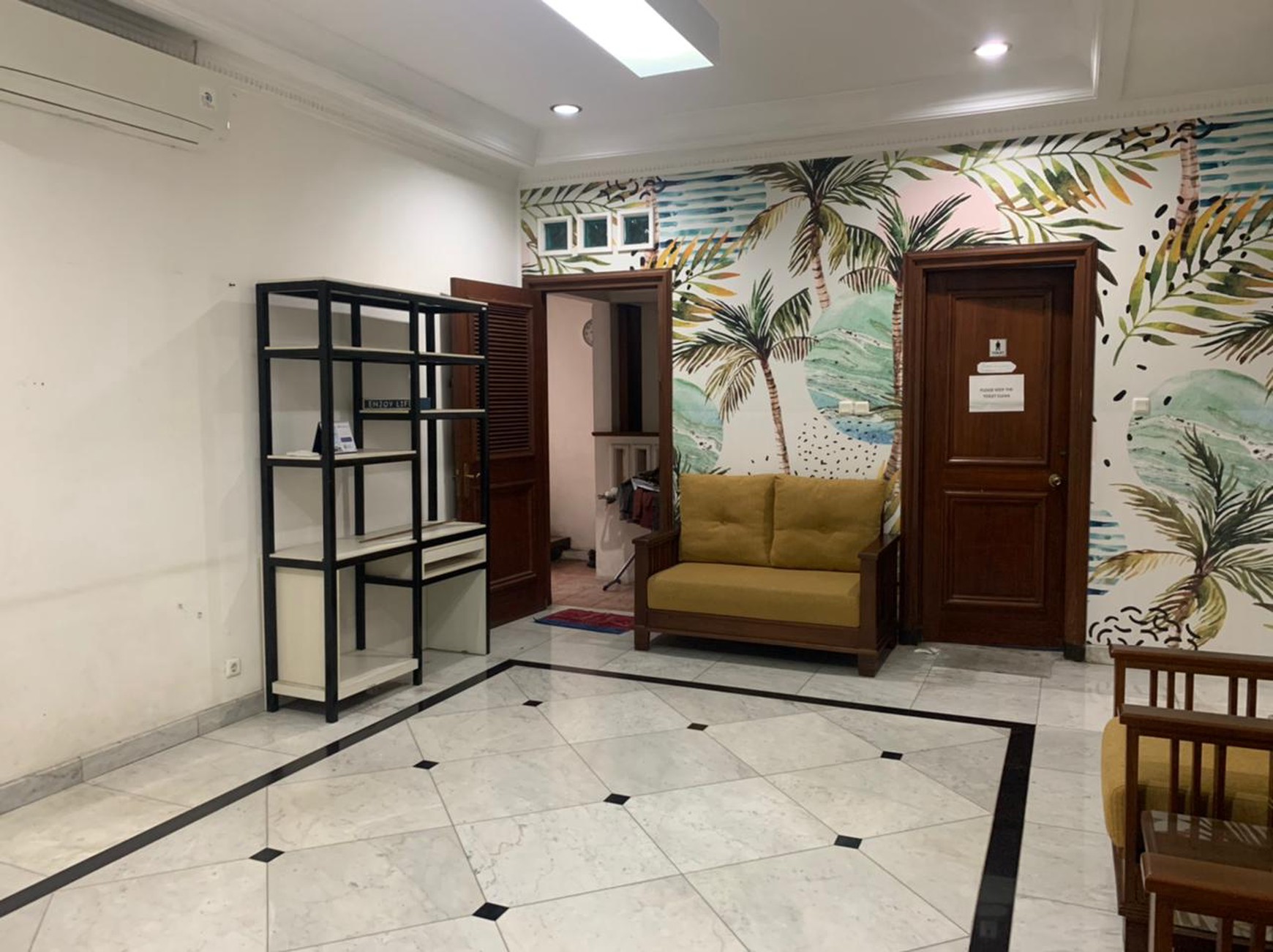 Rumah di jalan Anyer, Menteng, Jakarta pusat
