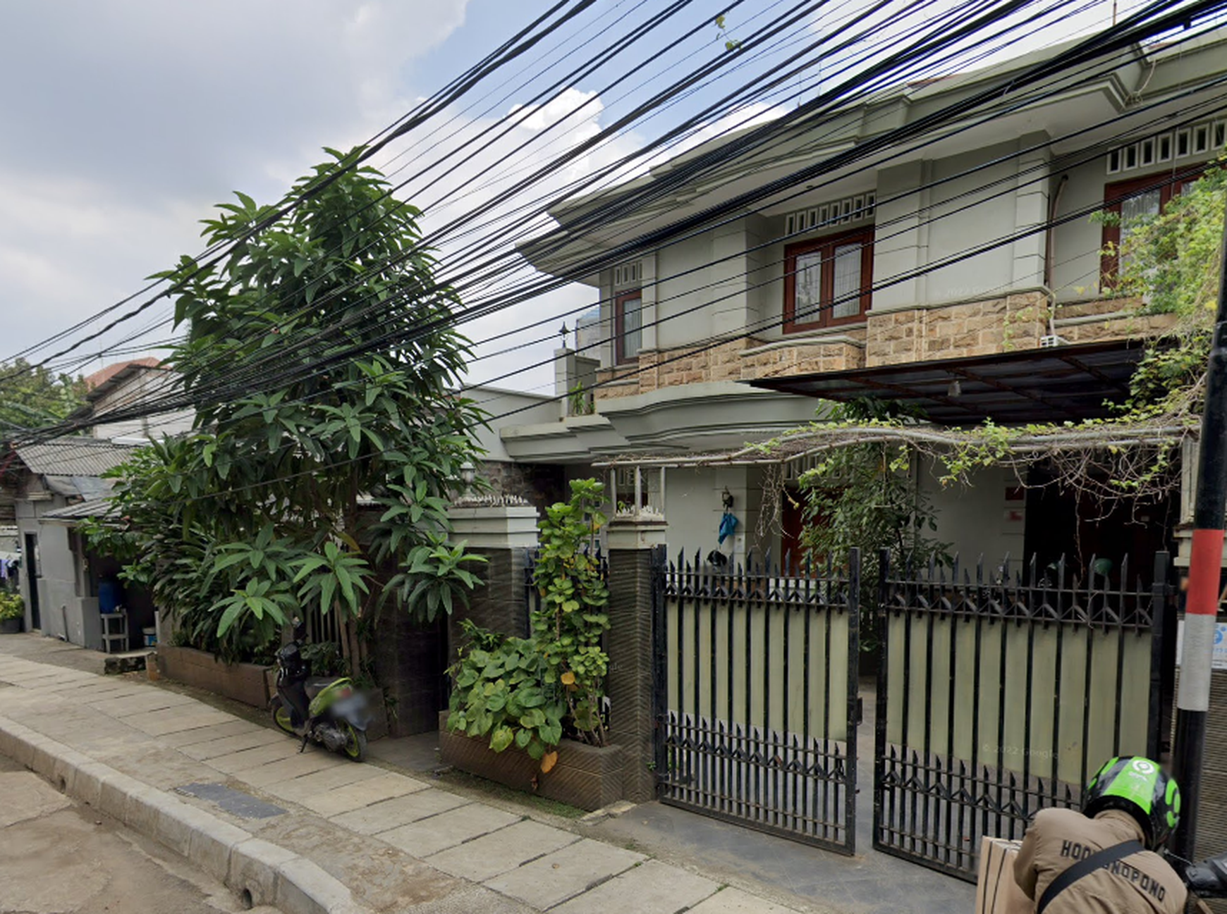 Rumah di jalan Anyer, Menteng, Jakarta pusat