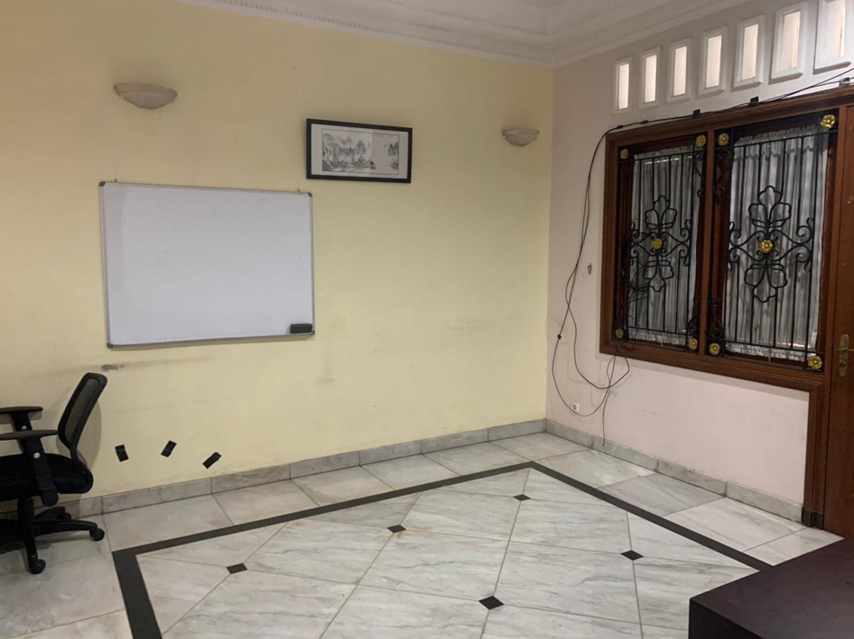 Rumah di jalan Anyer, Menteng, Jakarta pusat