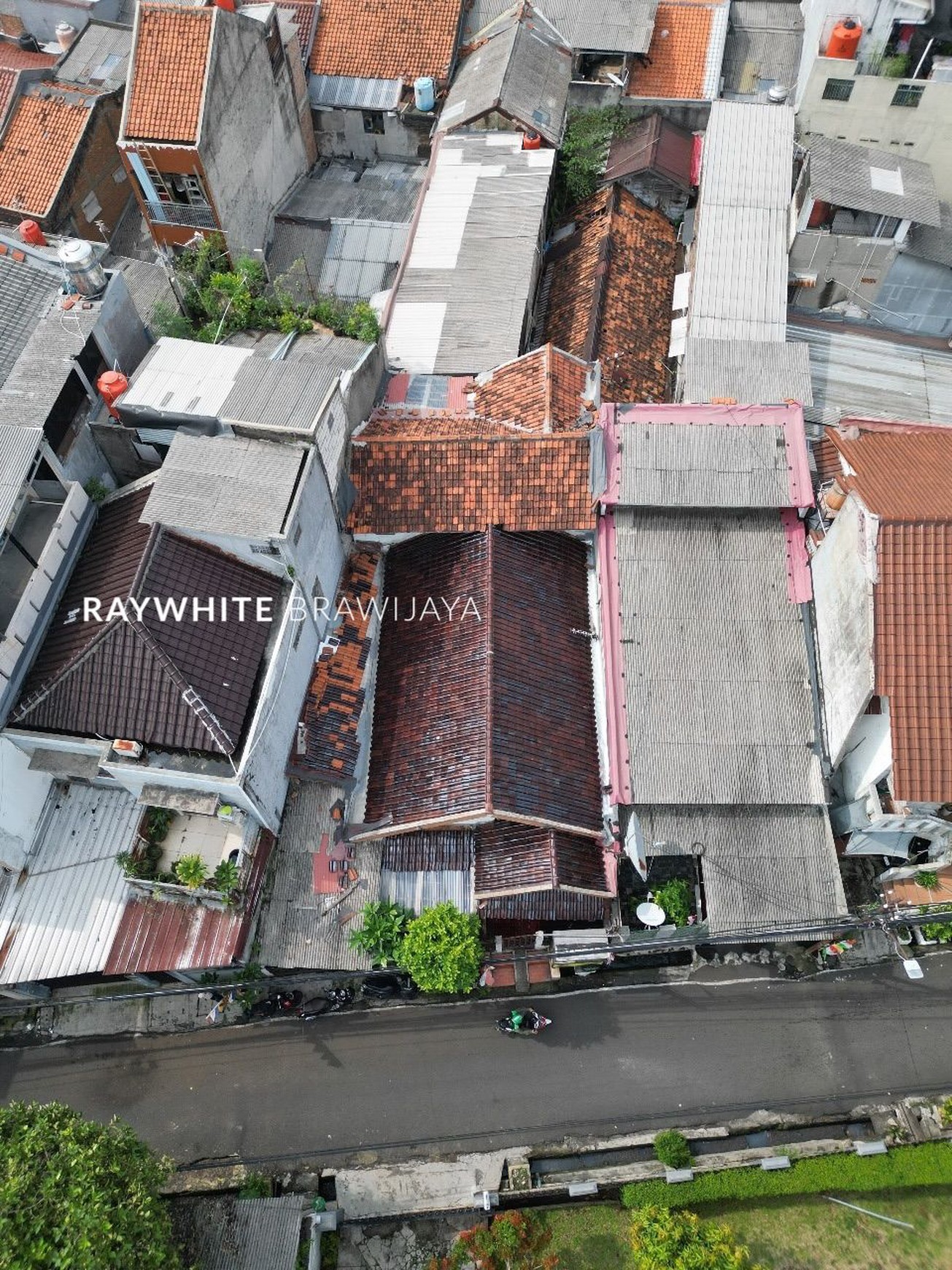 Rumah Lama Hitung Tanah Area Cipete Utara