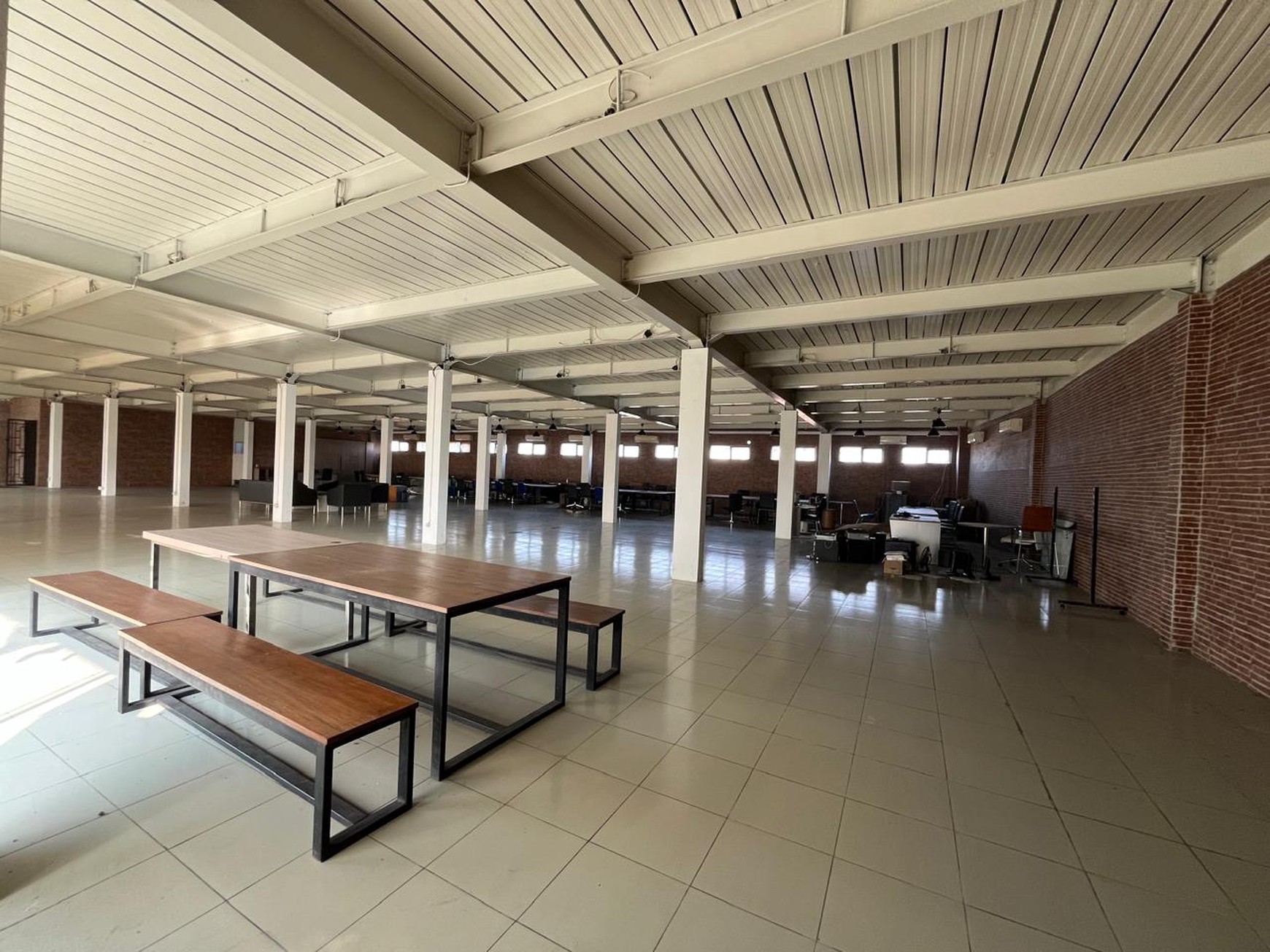 Disewakan Ruko Gandeng 7 di JL. Perintis kemerdekaan, Babakan - Cikokol Tangerang (Depan Taman Gajah Tunggal)