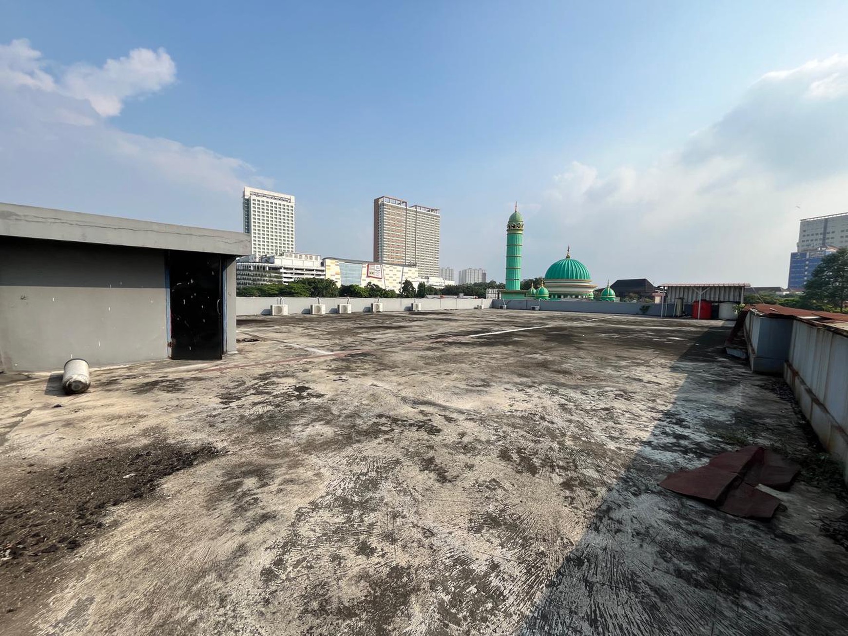 Disewakan Ruko Gandeng 7 di JL. Perintis kemerdekaan, Babakan - Cikokol Tangerang (Depan Taman Gajah Tunggal)