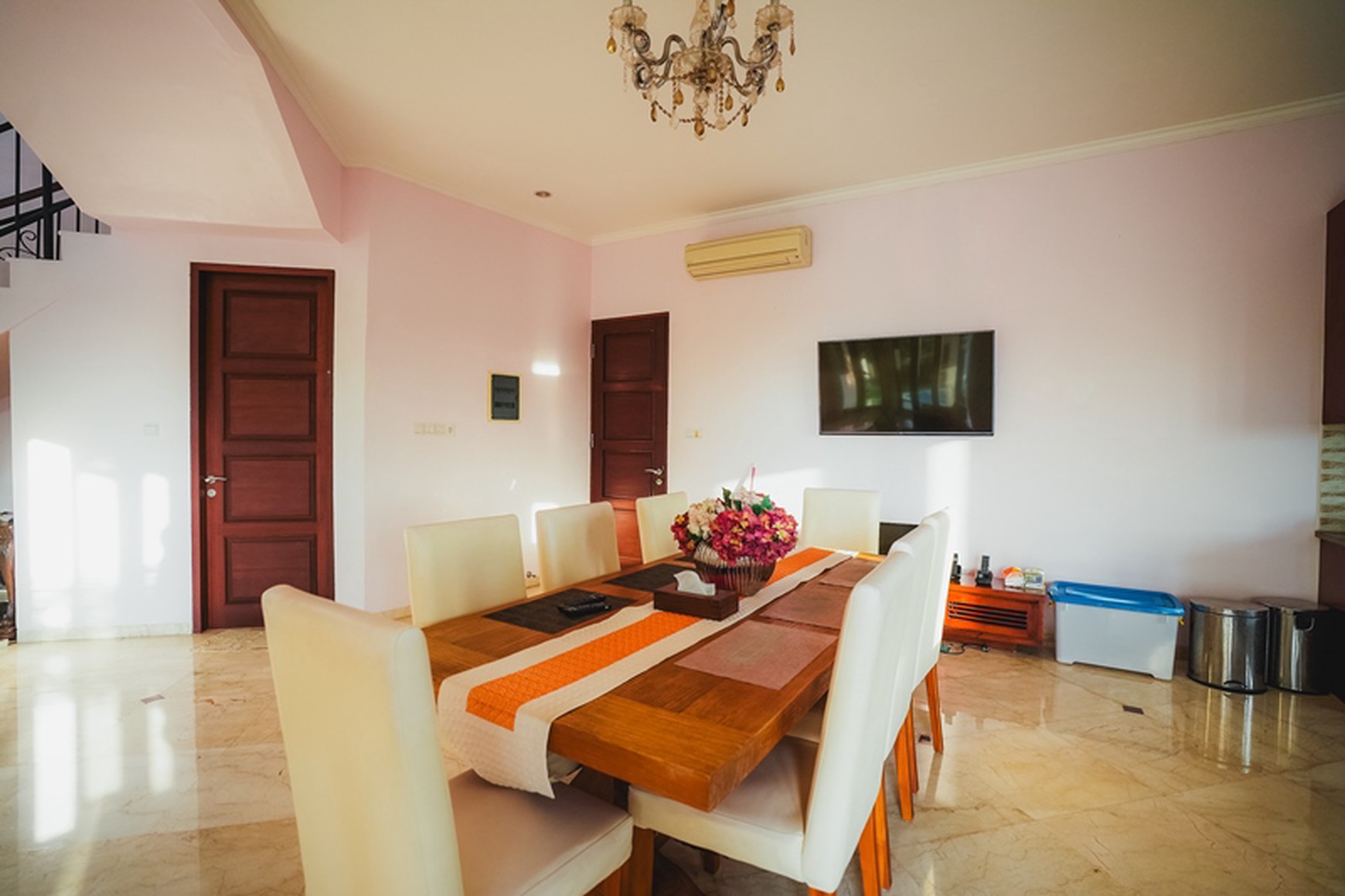 Best Ocean and Beautiful Sunset View Villa For Sale in Jimbaran