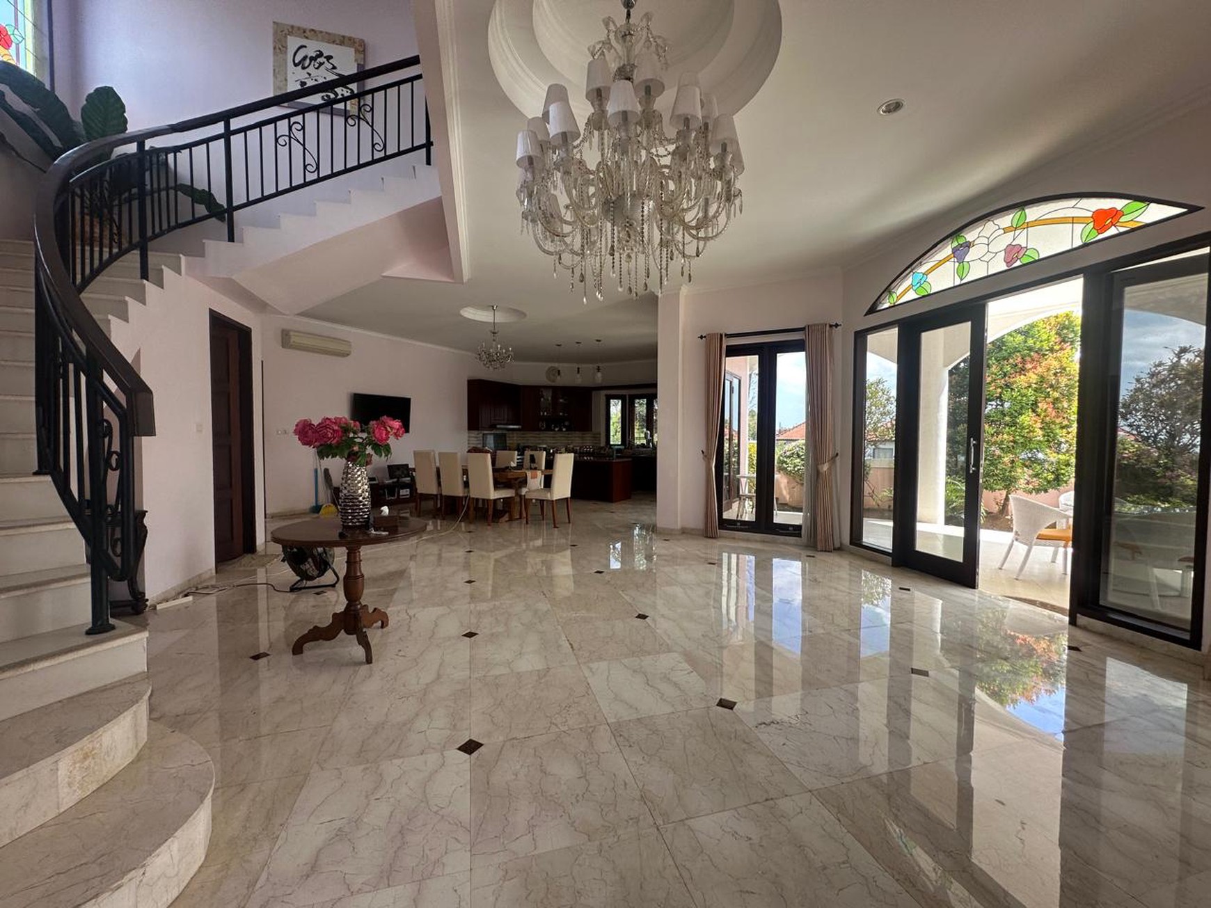 Best Ocean and Beautiful Sunset View Villa For Sale in Jimbaran