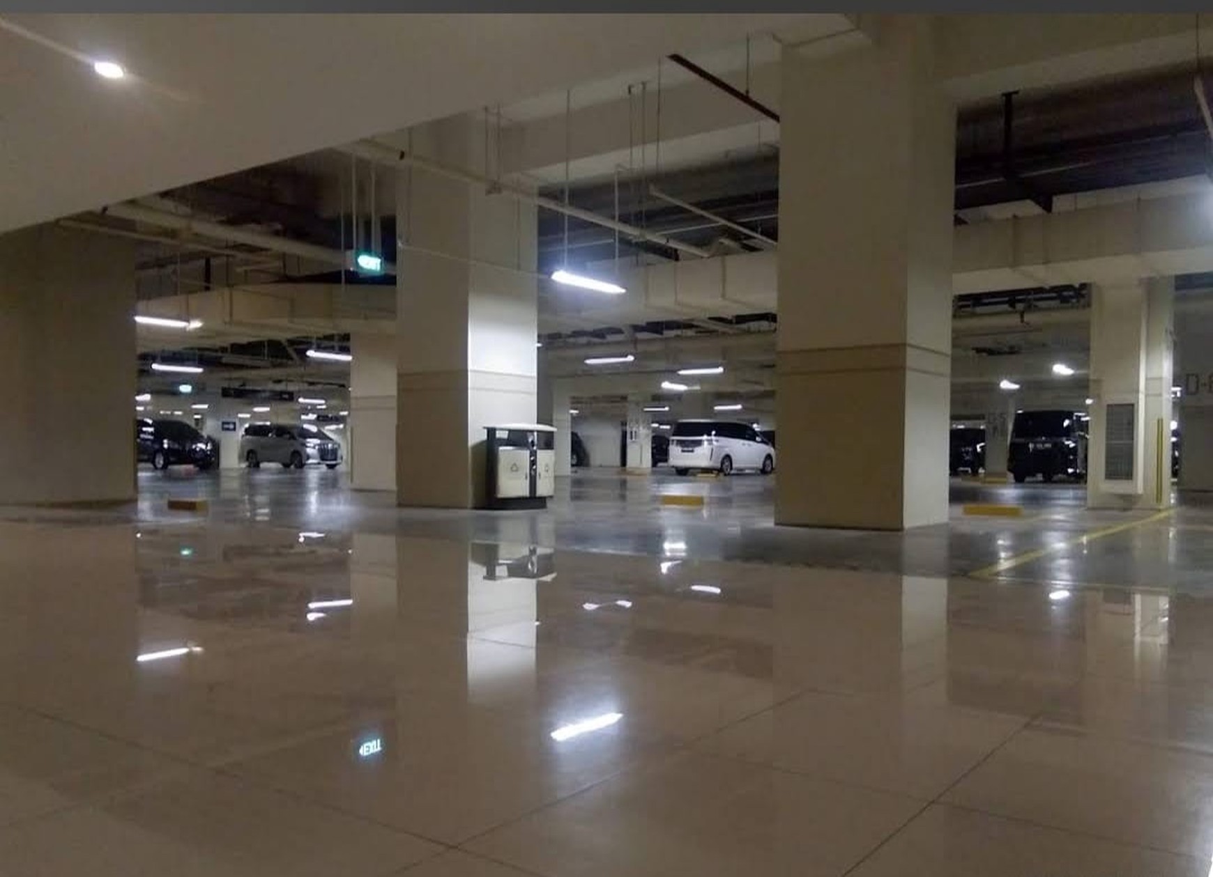 Apartemen Luxury, Cantik, lingkungan Ellite, Bagus Siap huni di Pondok Indah